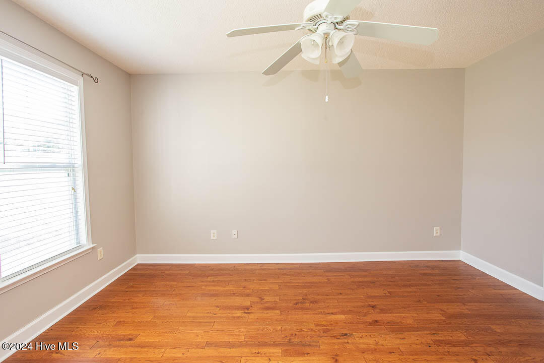 111 Freeboard Lane Property Photo 30