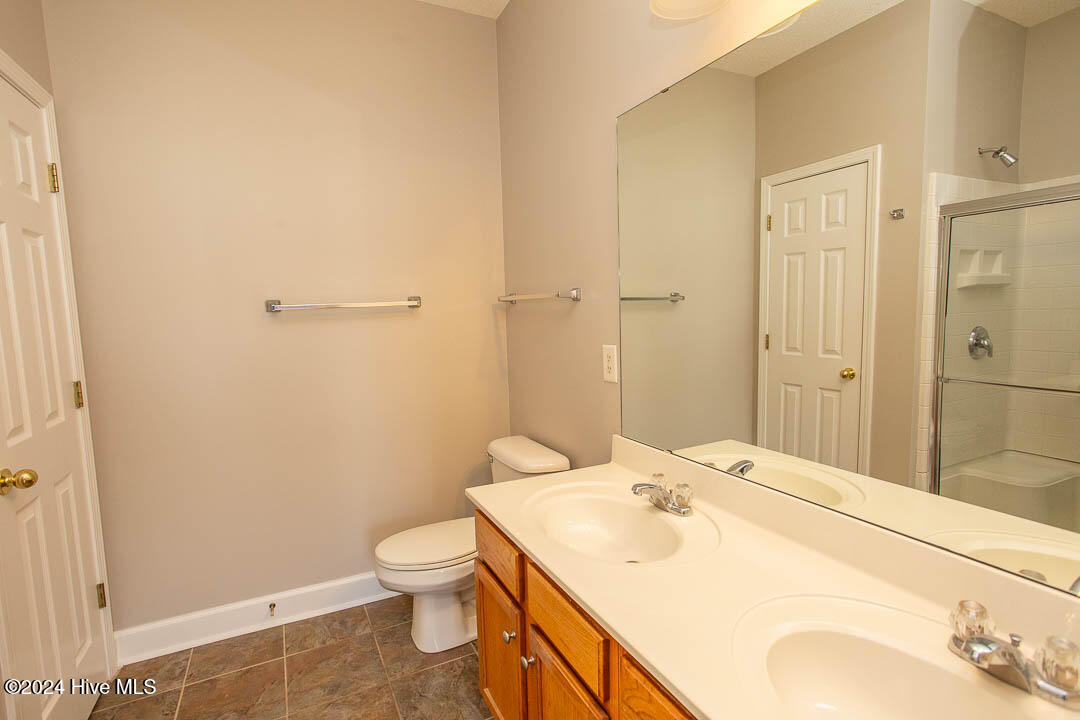 111 Freeboard Lane Property Photo 34