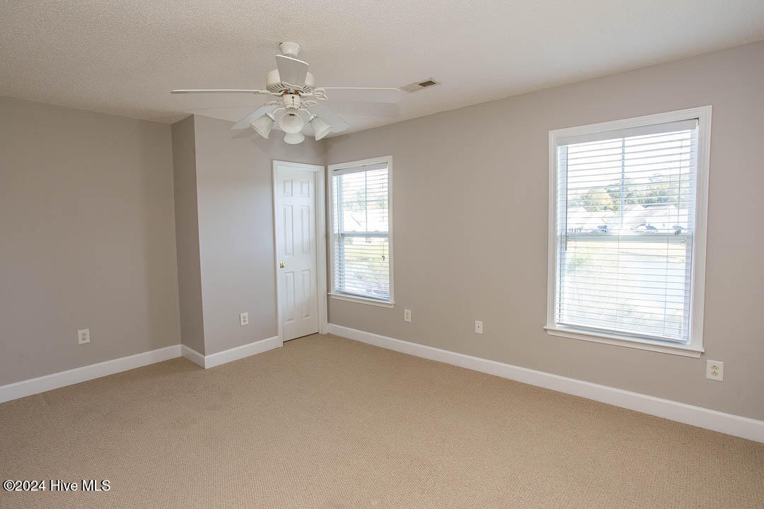 111 Freeboard Lane Property Photo 47