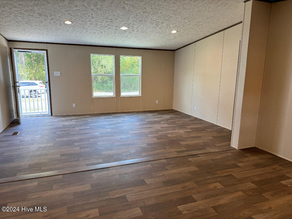 515 Bear Street Property Photo 5