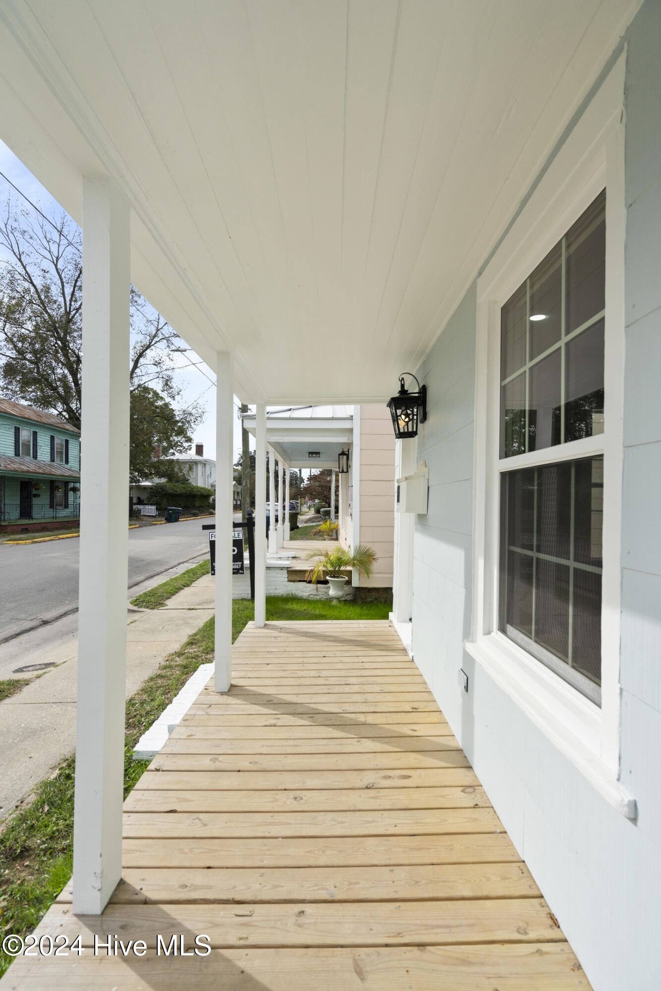 220 N Bonner Street Property Photo 4