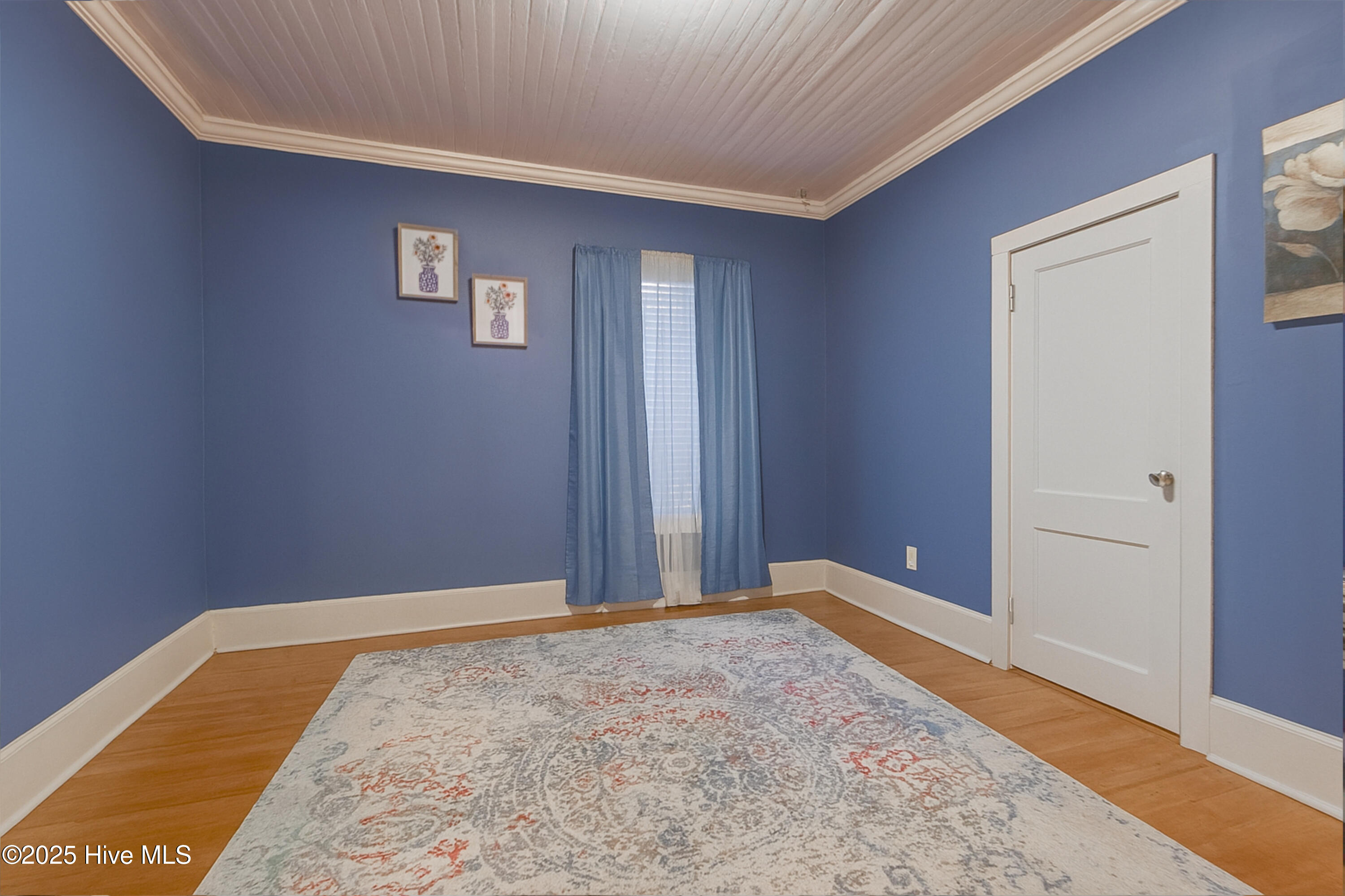 907 Smyrna Drive Property Photo 8