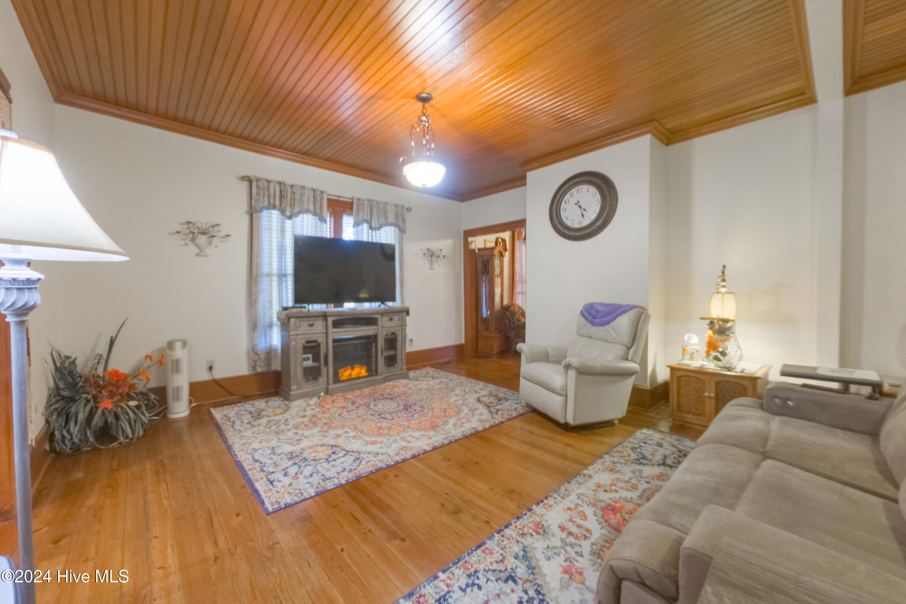 907 Smyrna Drive Property Photo 15