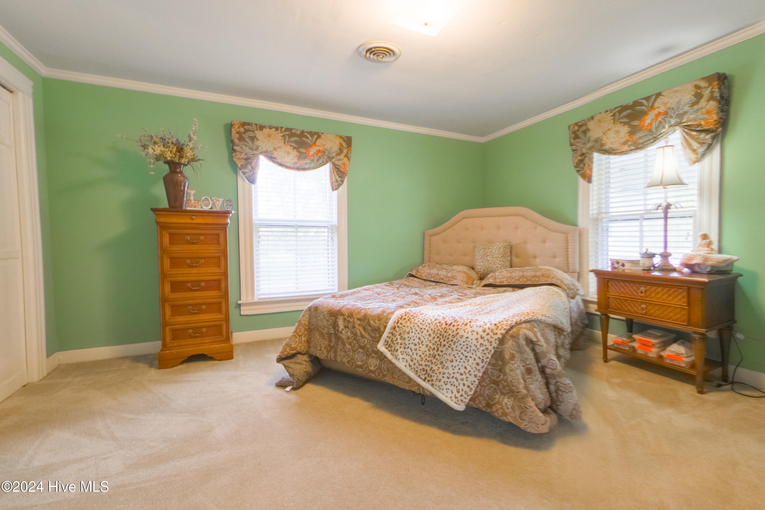 907 Smyrna Drive Property Photo 23
