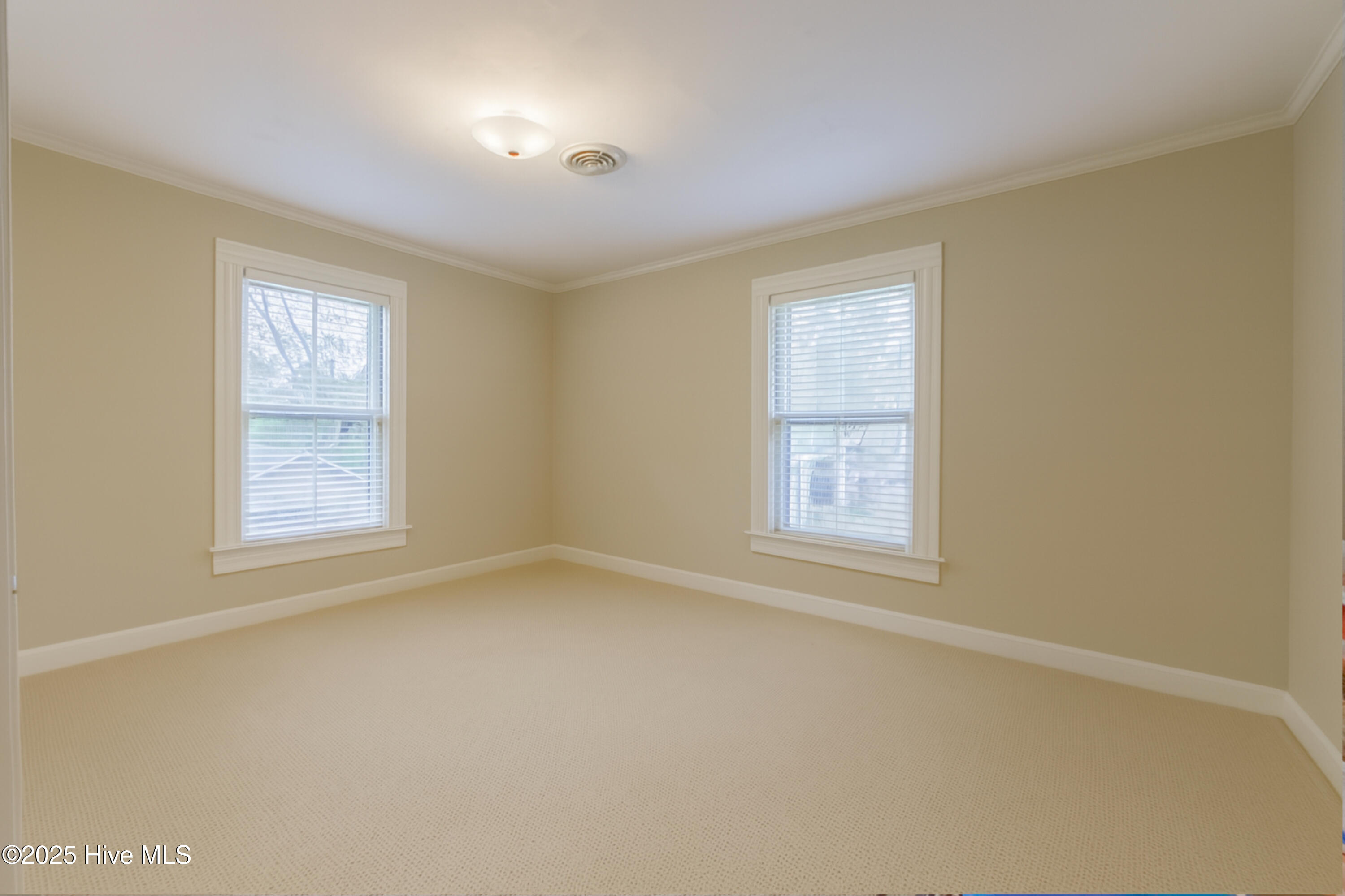 907 Smyrna Drive Property Photo 35