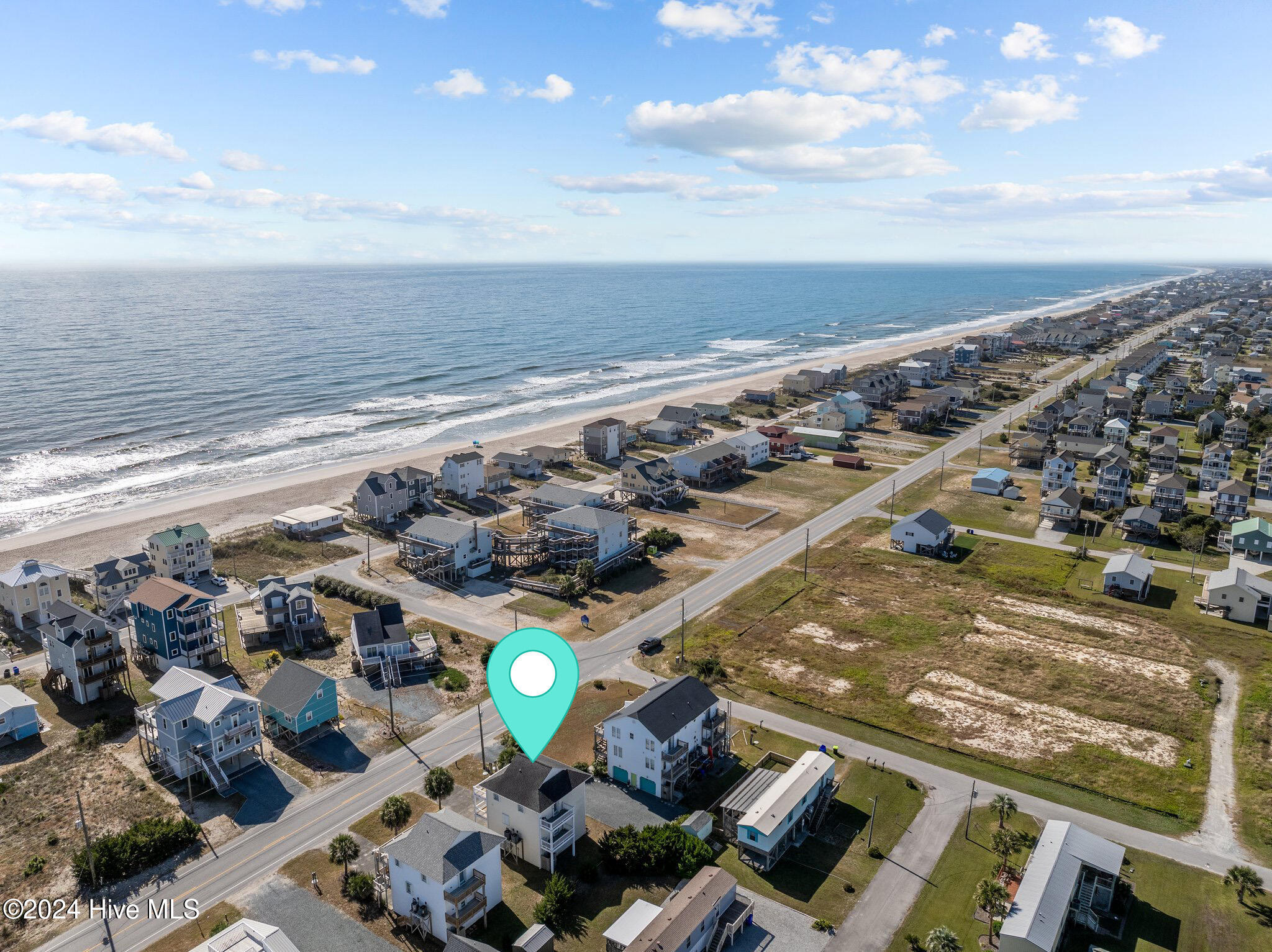 2381 Island Drive Property Photo 4