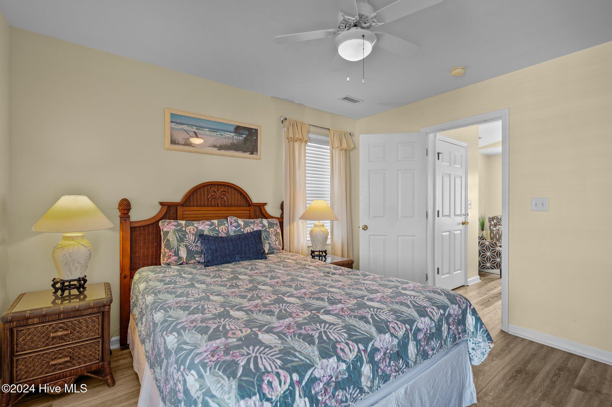 2381 Island Drive Property Photo 19