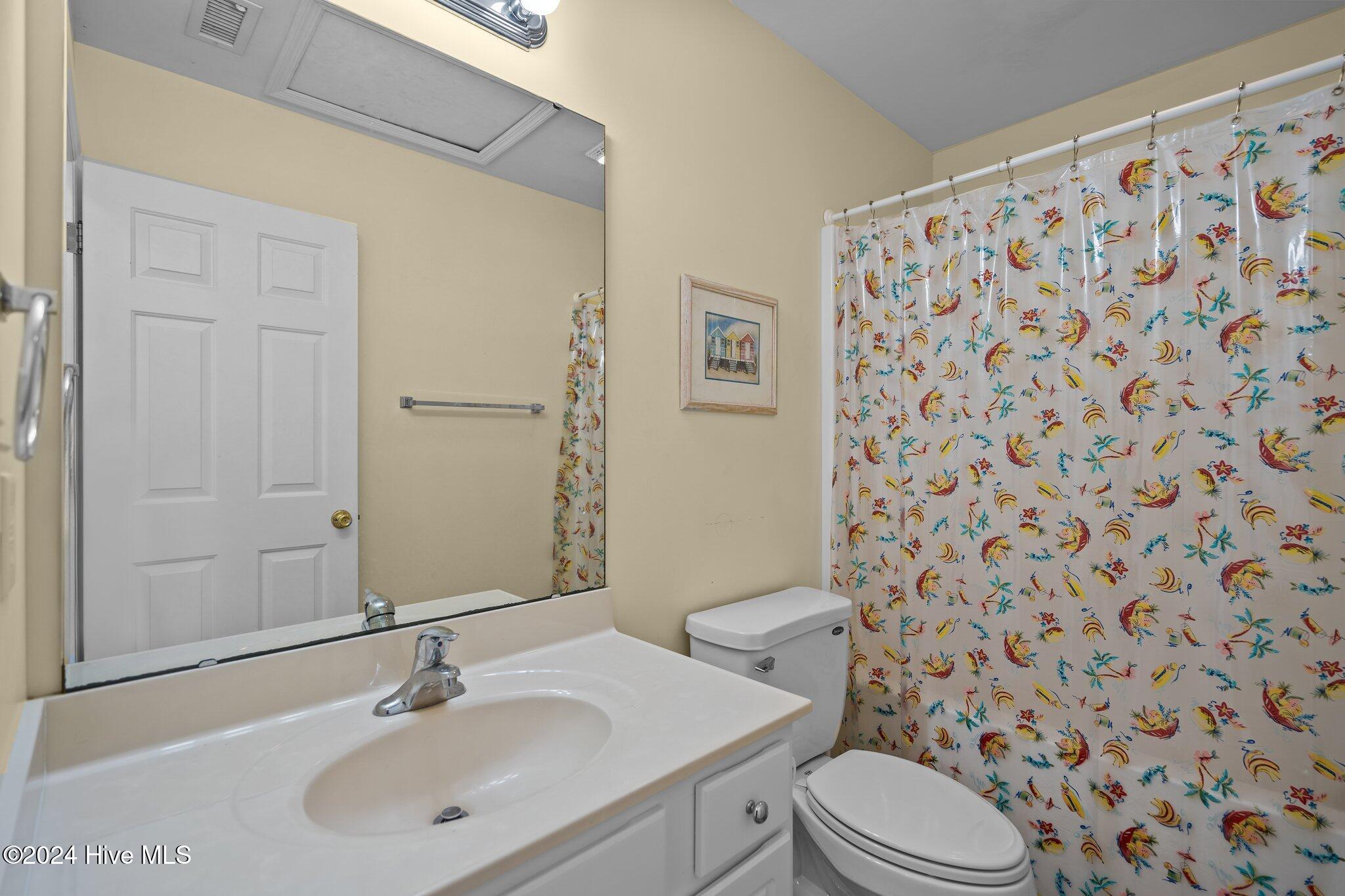 2381 Island Drive Property Photo 21