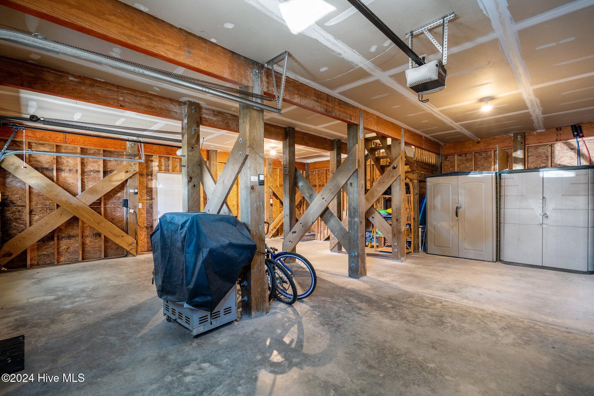2381 Island Drive Property Photo 47