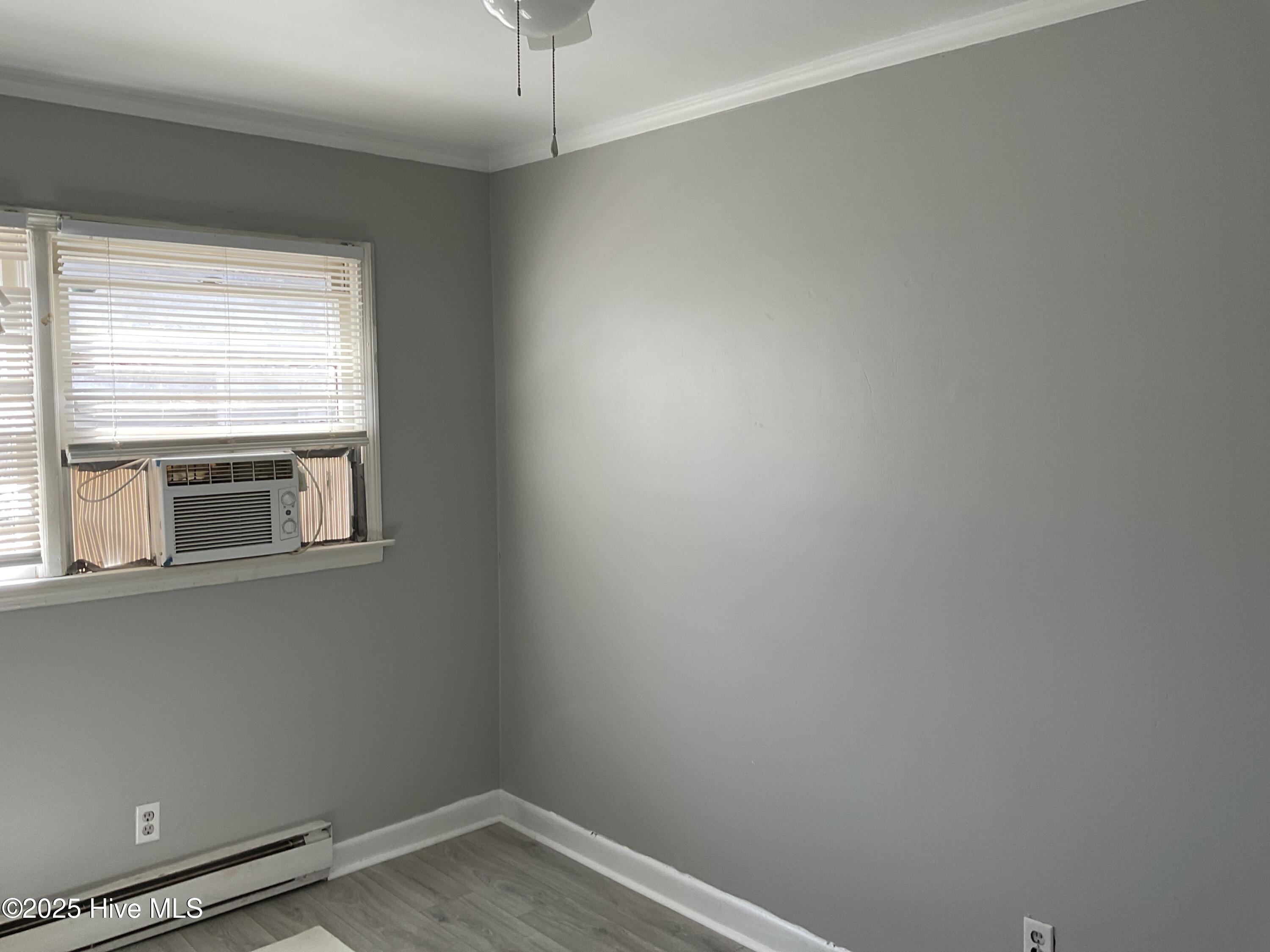 801-803 Colonial Avenue Property Photo 4