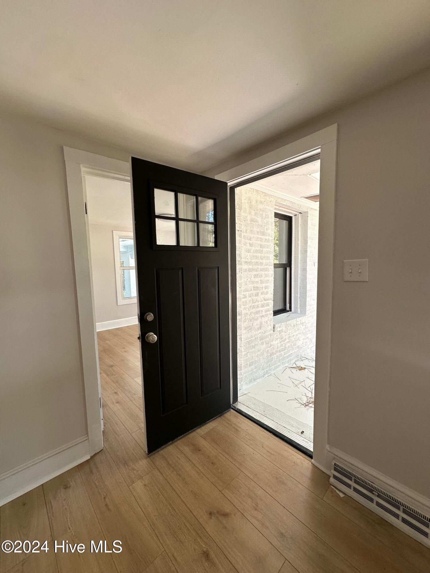 224 Hill Street Property Photo 9