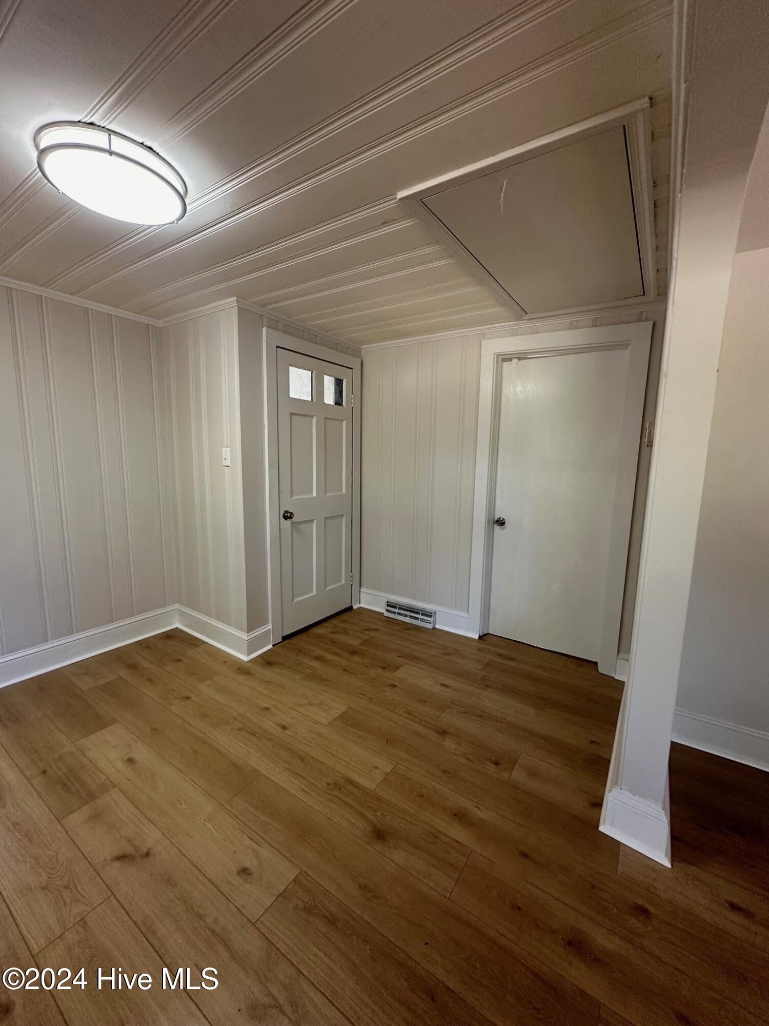 224 Hill Street Property Photo 11