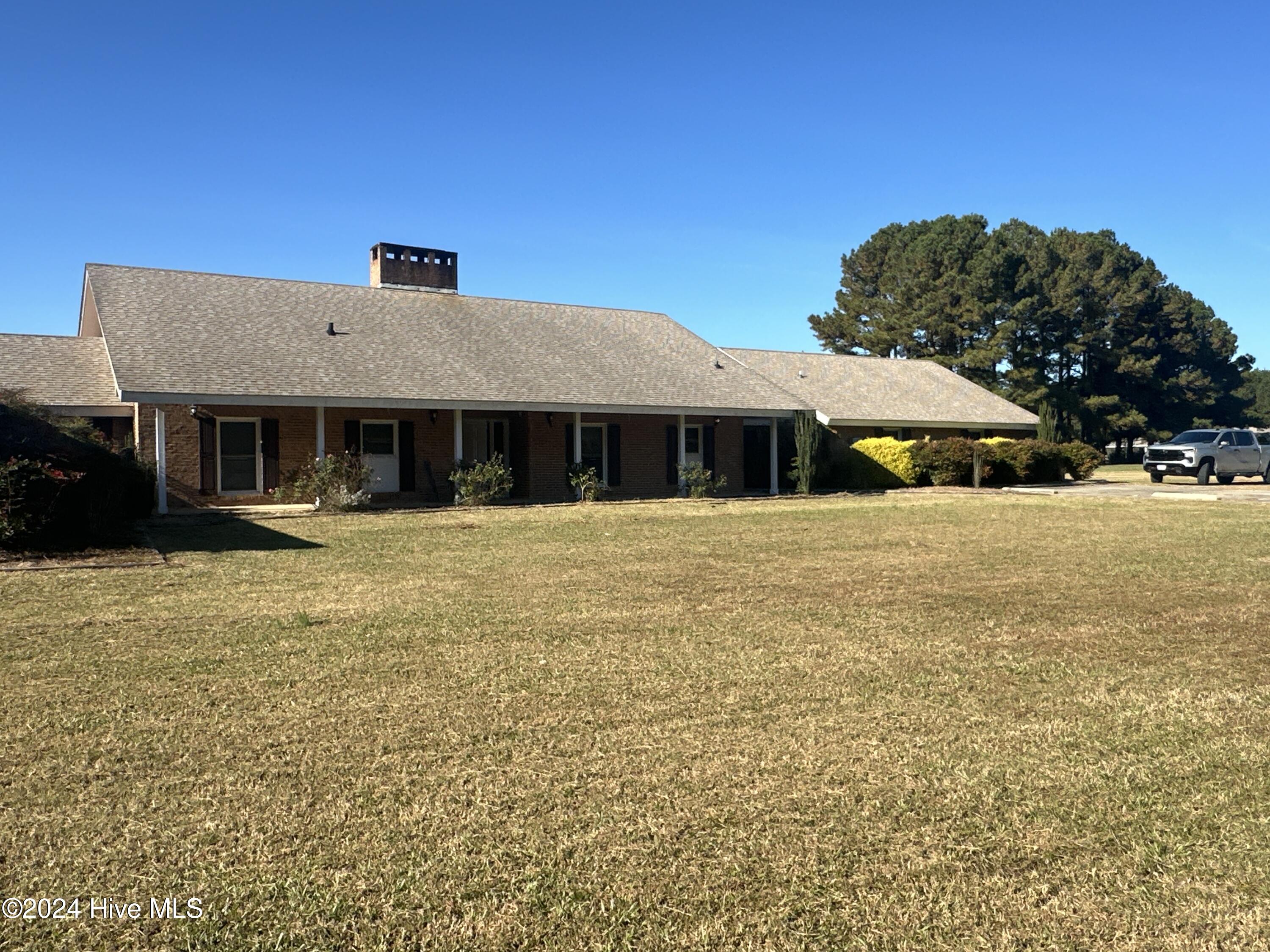 500 Weston Road Property Photo