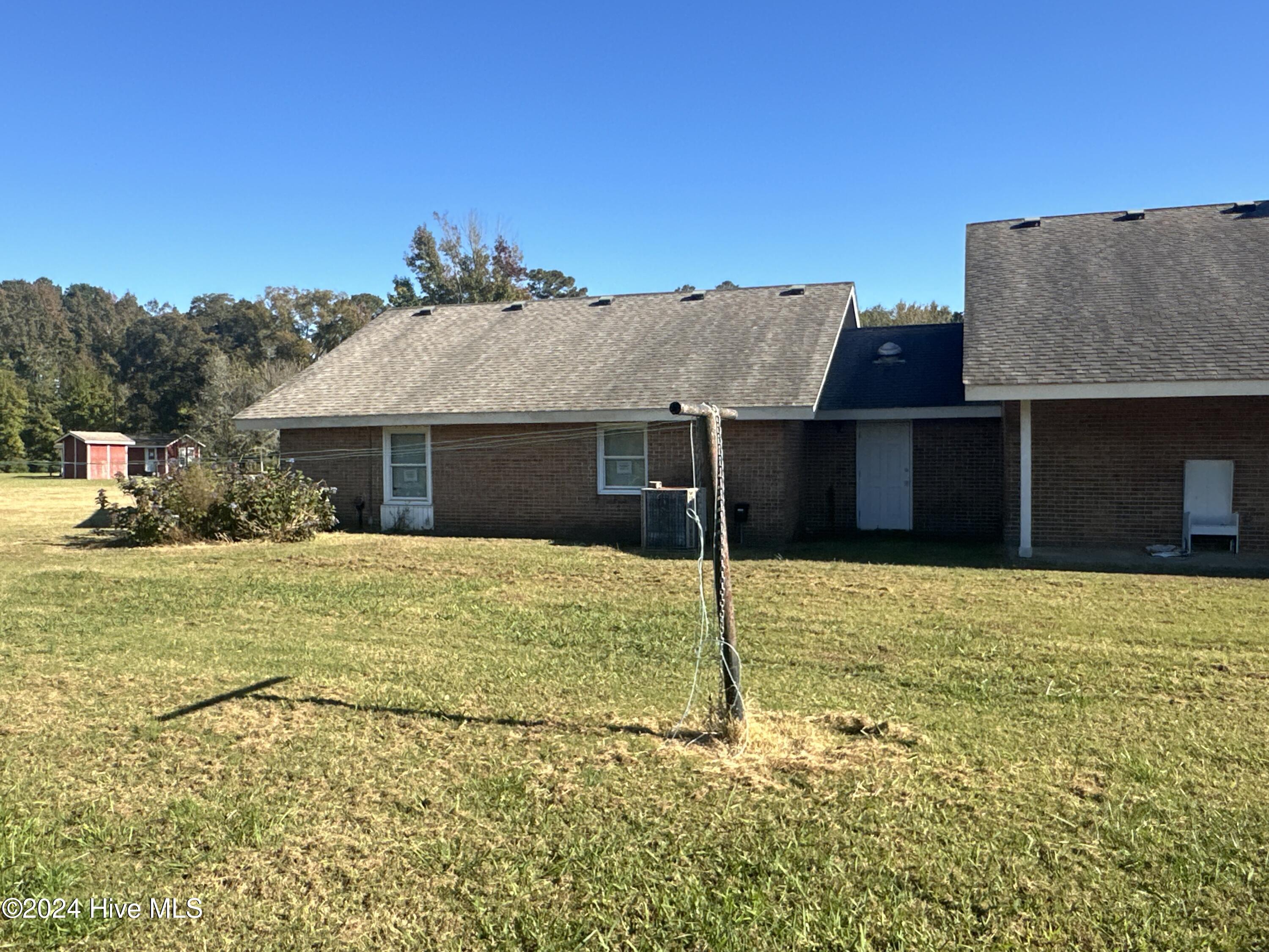 500 Weston Road Property Photo 2