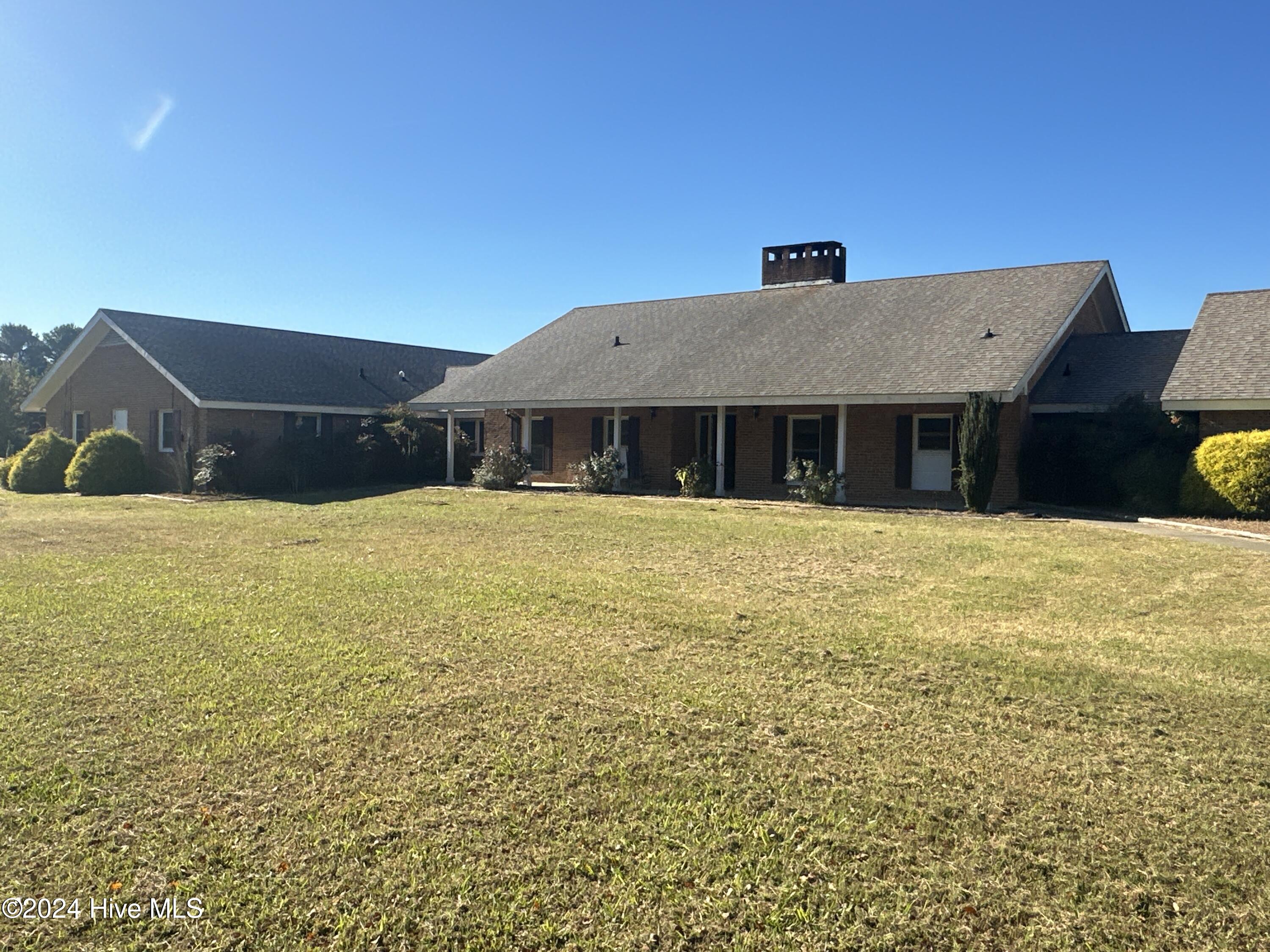 500 Weston Road Property Photo 4