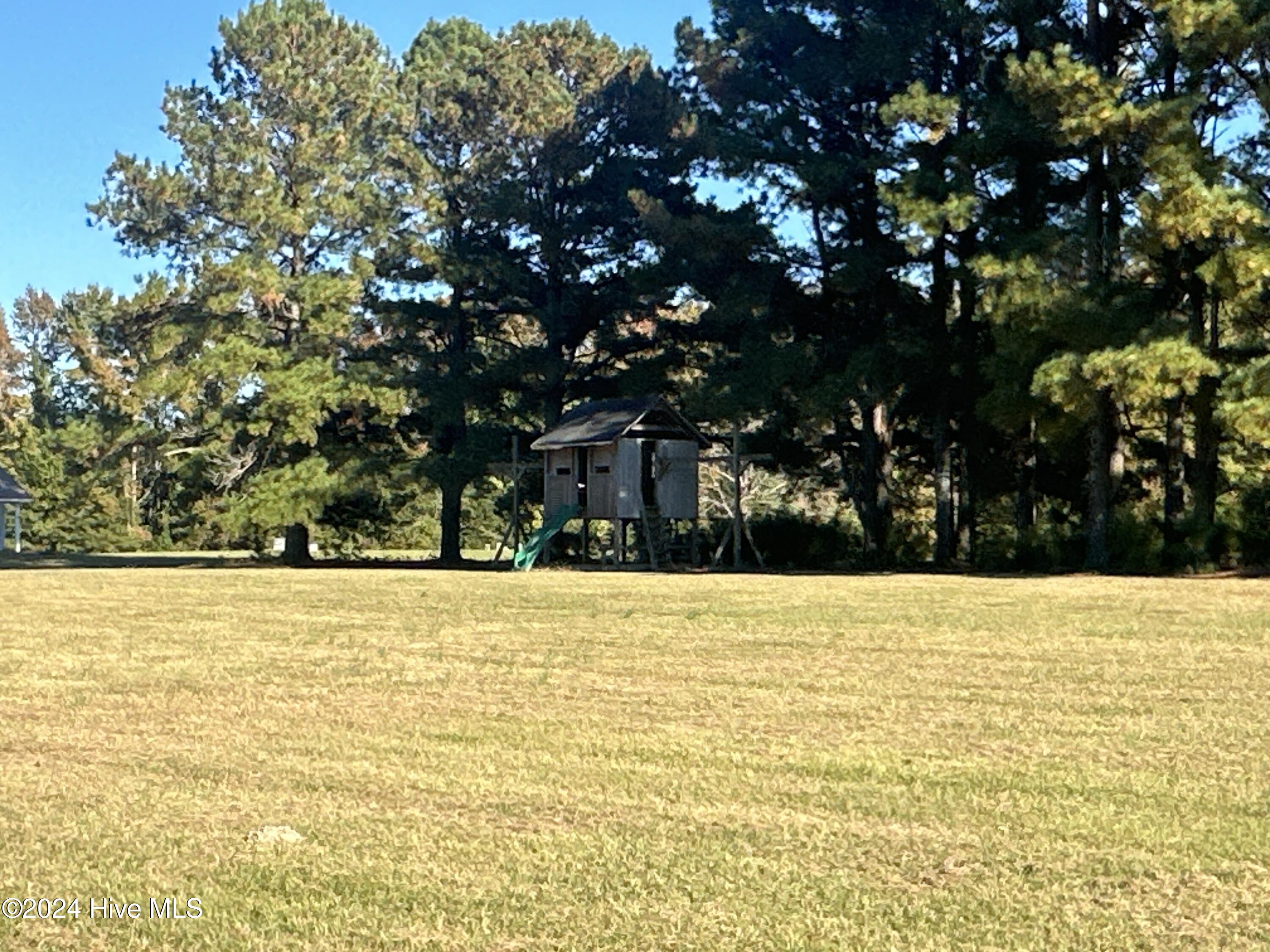 500 Weston Road Property Photo 17