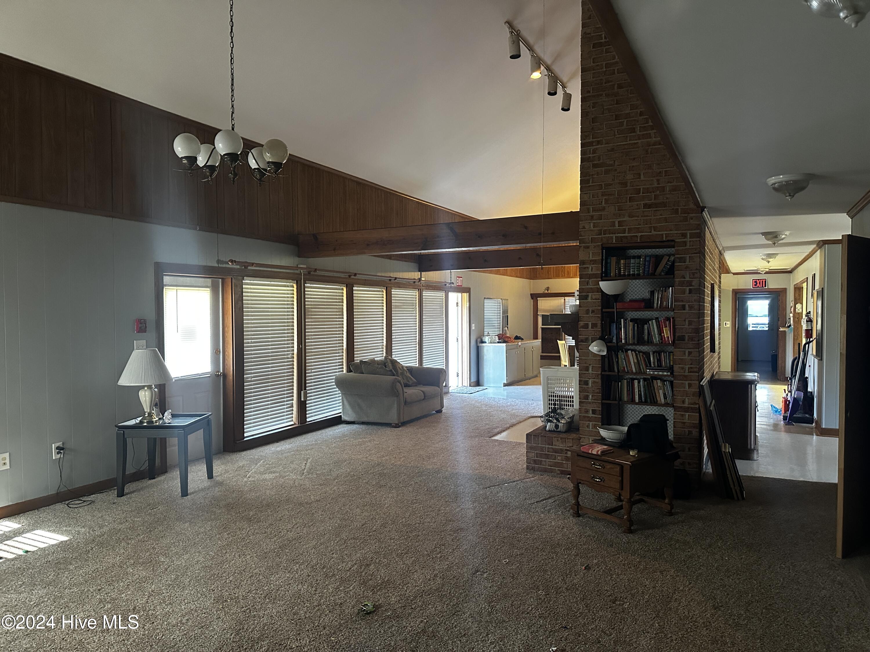 500 Weston Road Property Photo 39