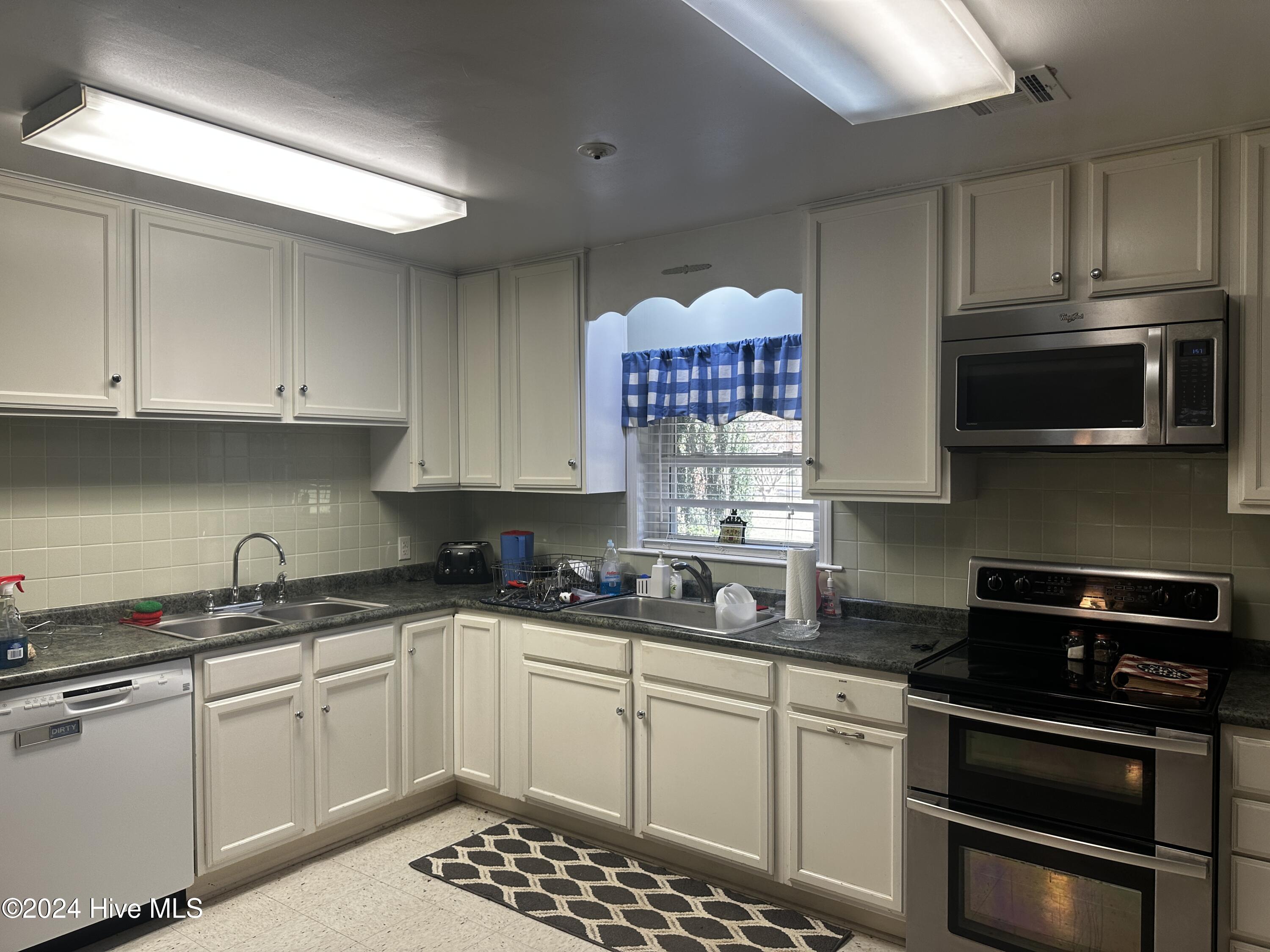 500 Weston Road Property Photo 41