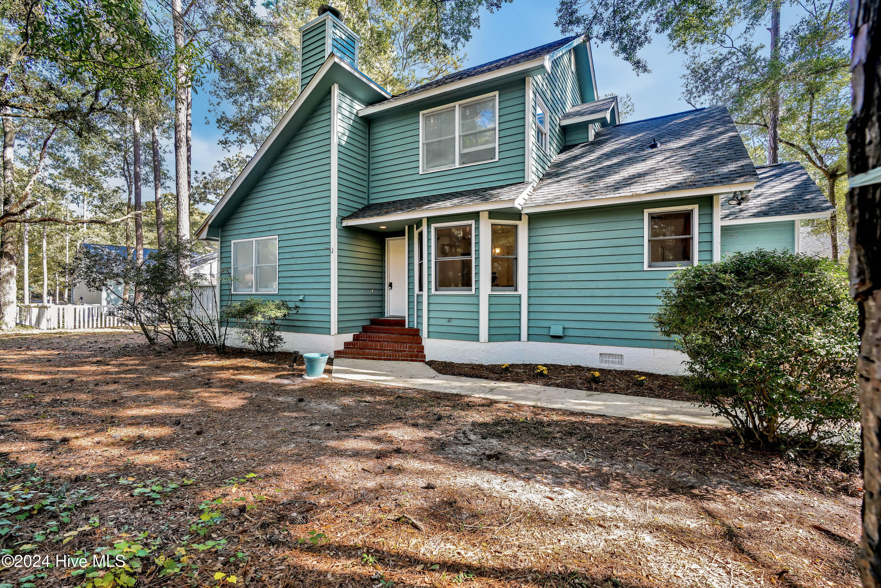 598 Folly Drive Property Photo 1