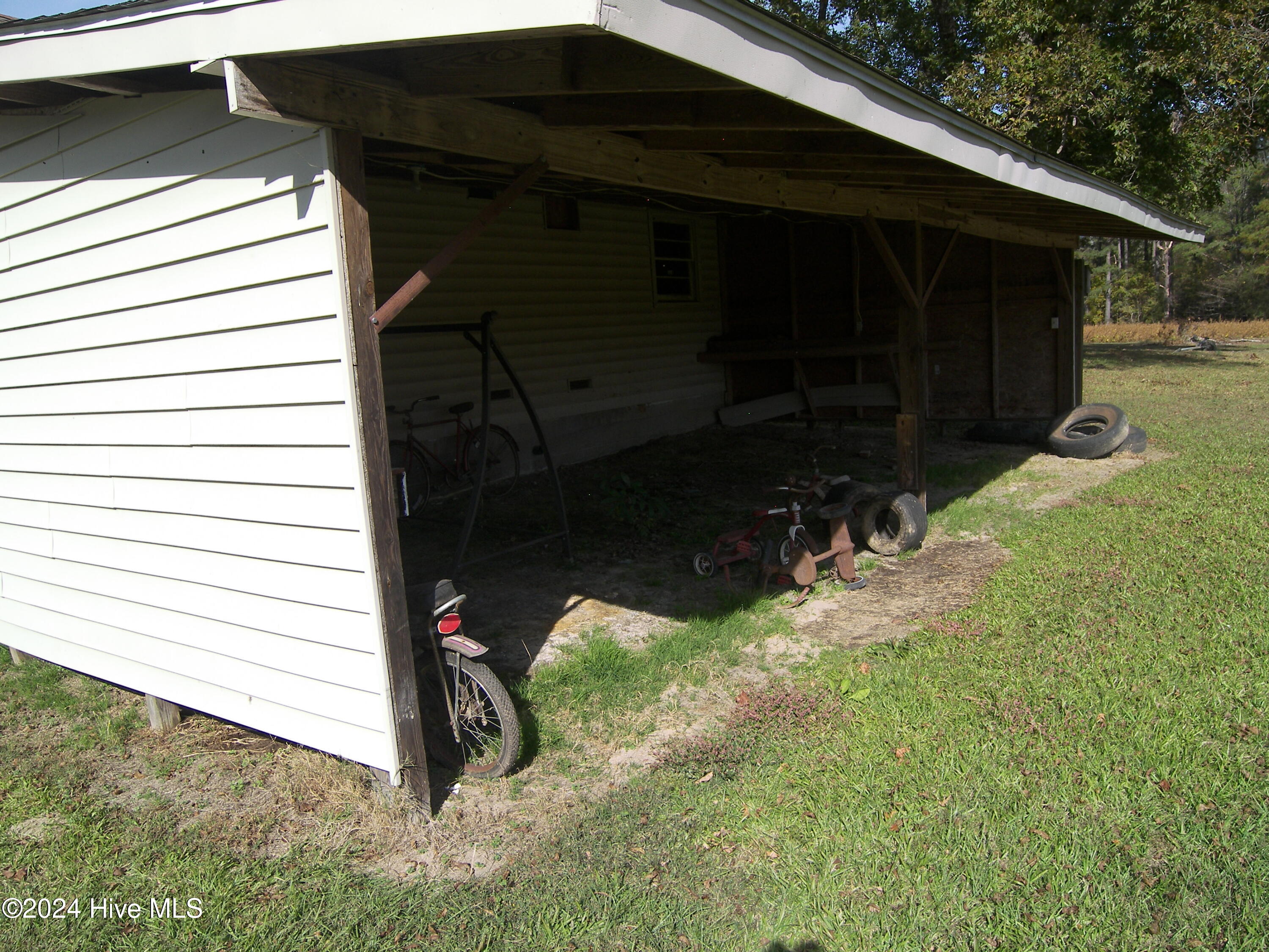 11515 W Old Spring Hope Road Property Photo 11