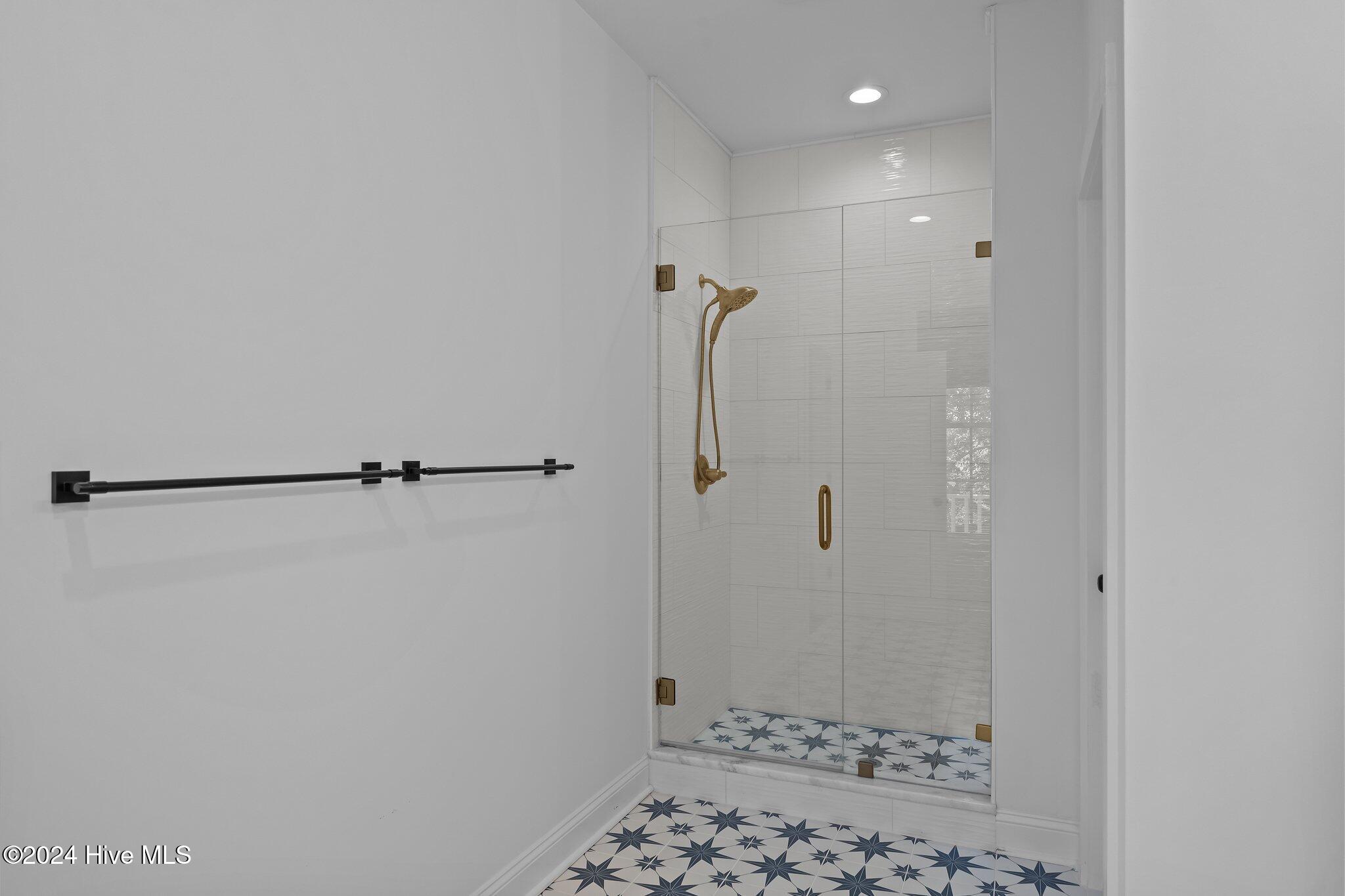 914 Evans Street Property Photo 34