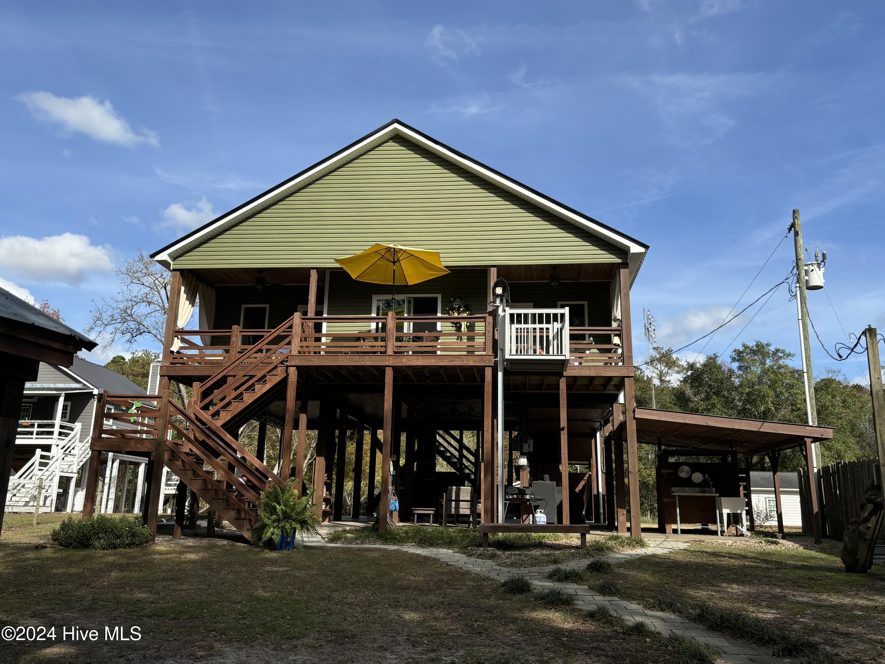 229 Estate Road Property Photo 4