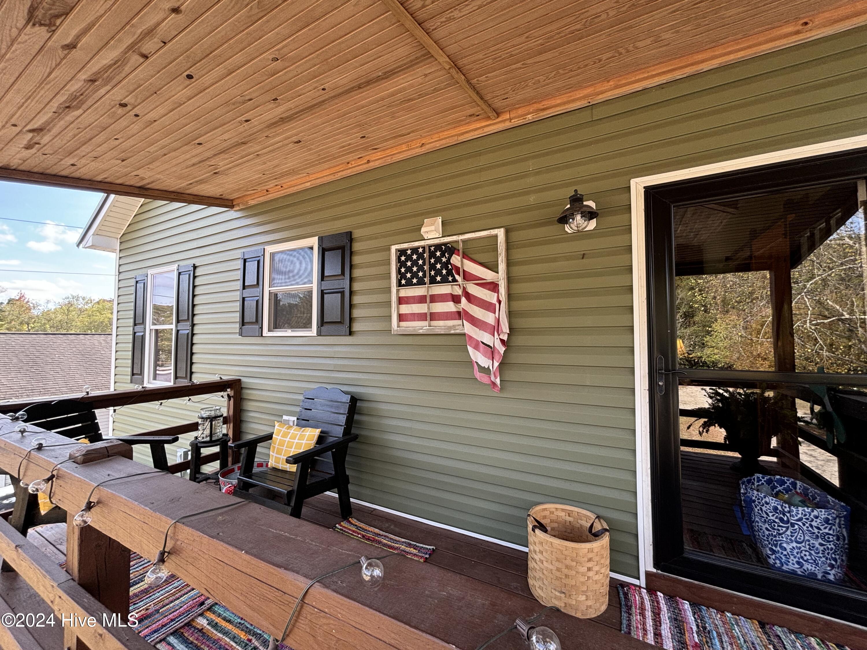 229 Estate Road Property Photo 7