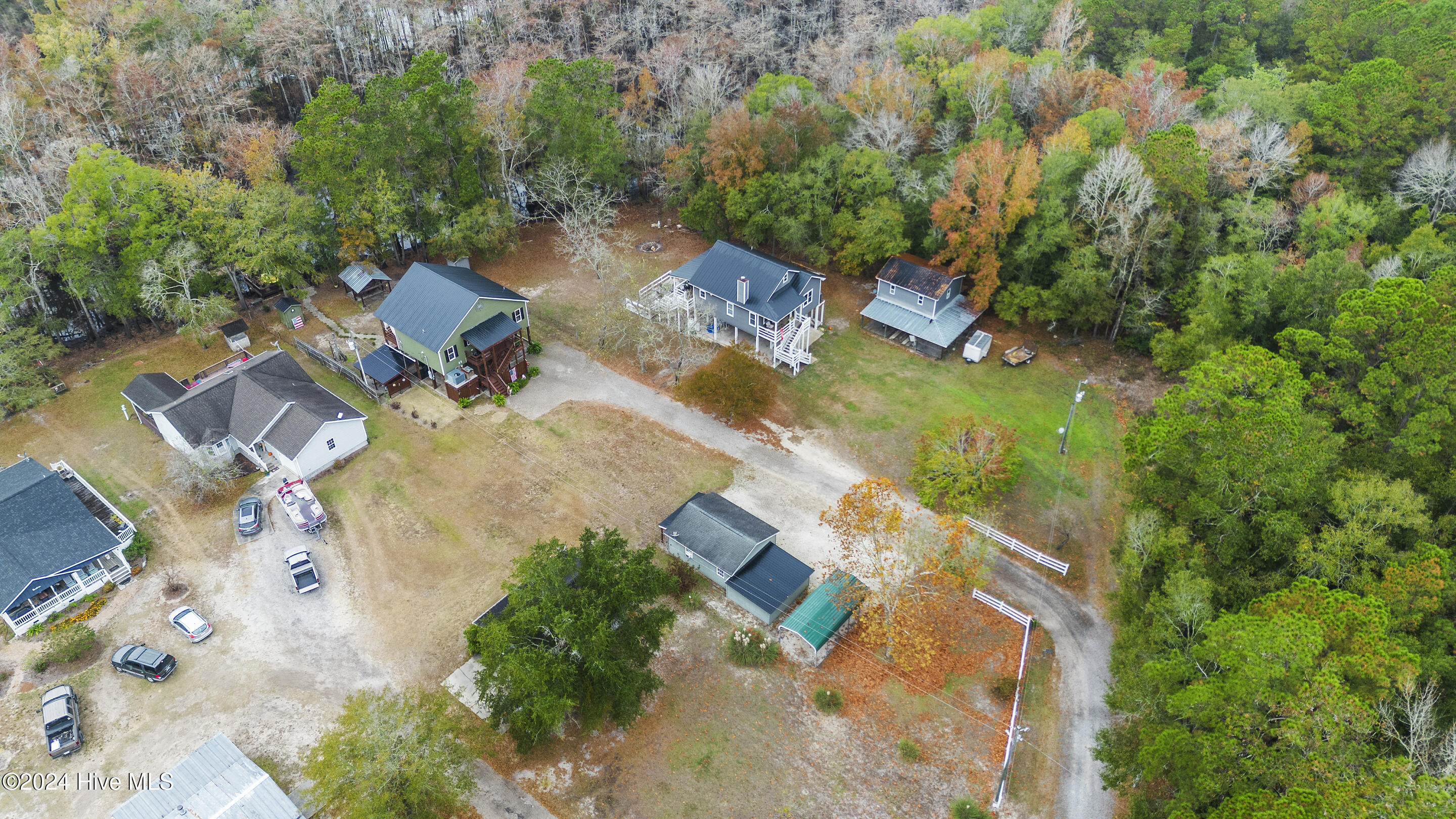 229 Estate Road Property Photo 16