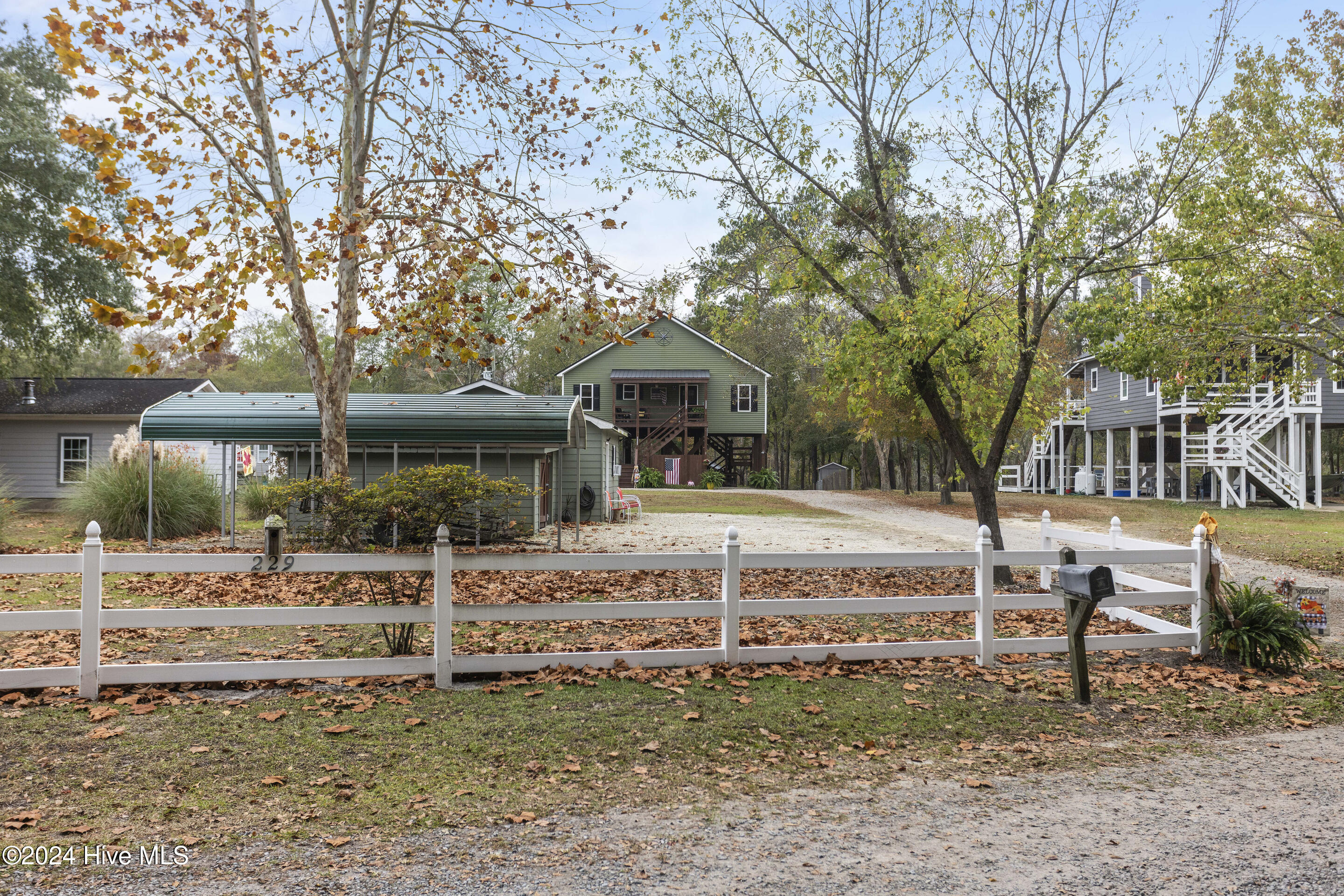 229 Estate Road Property Photo 27