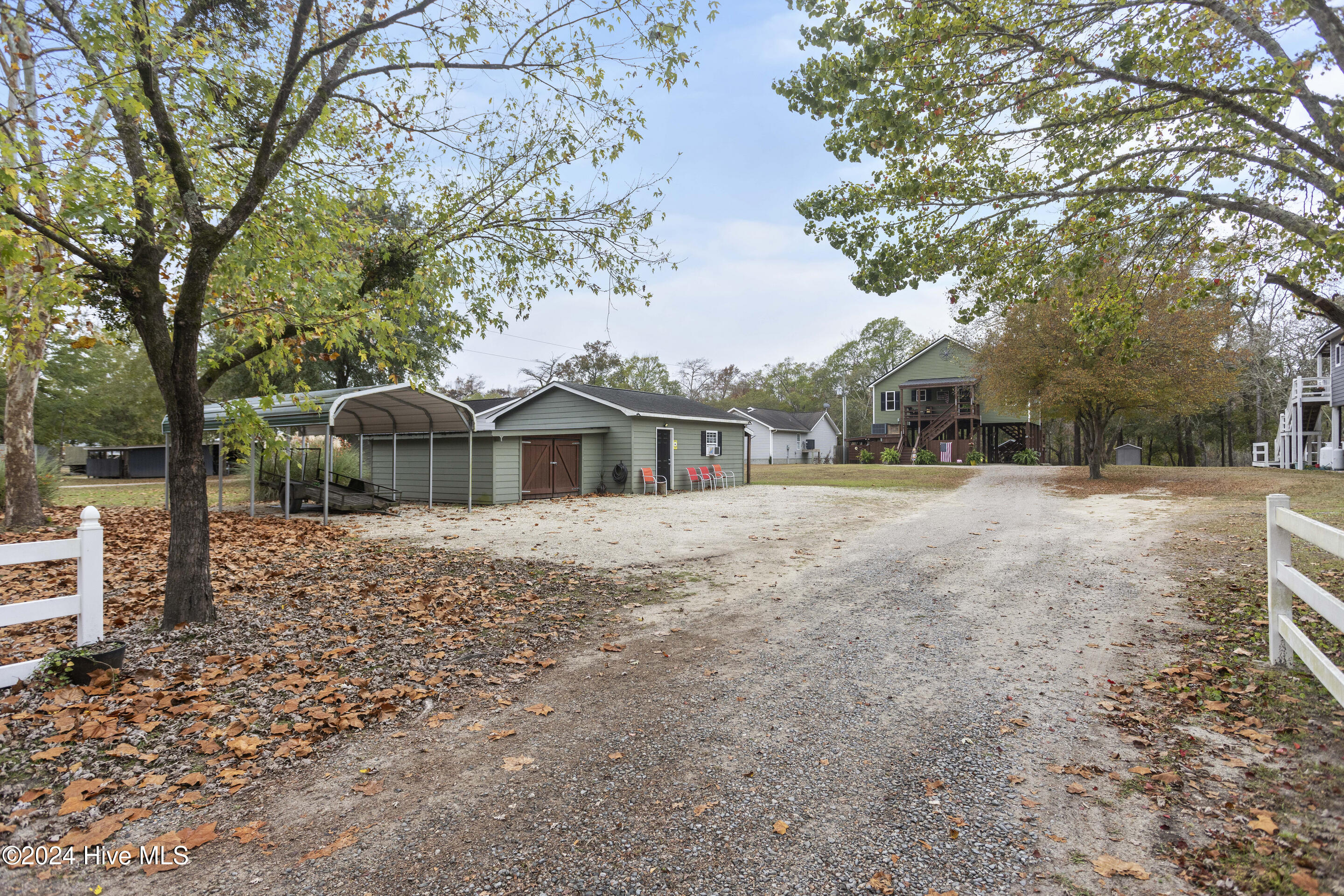 229 Estate Road Property Photo 28