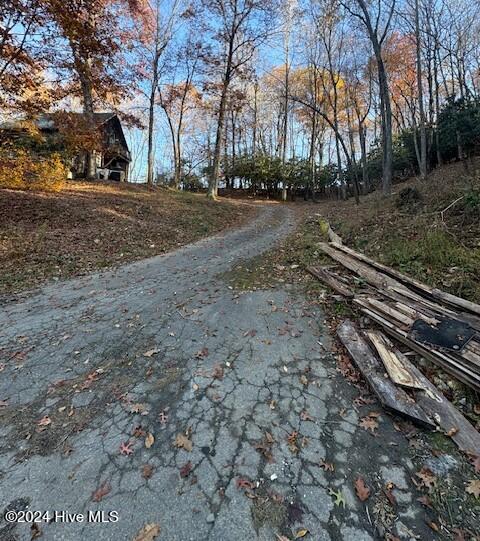 121 Serenity Place Property Photo 5