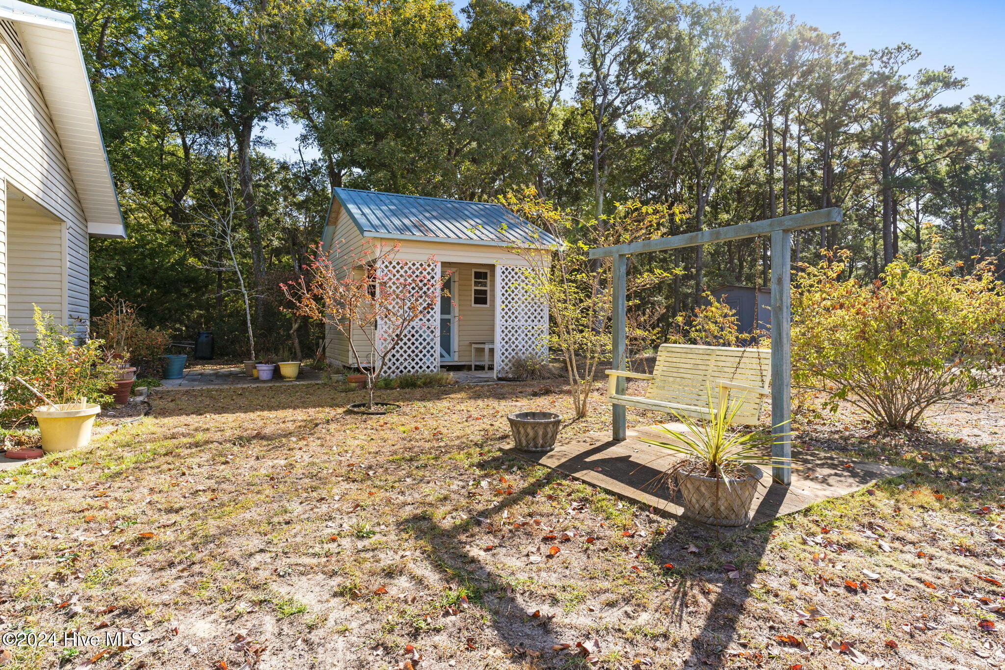 2562 Bessemer Drive Property Photo 11