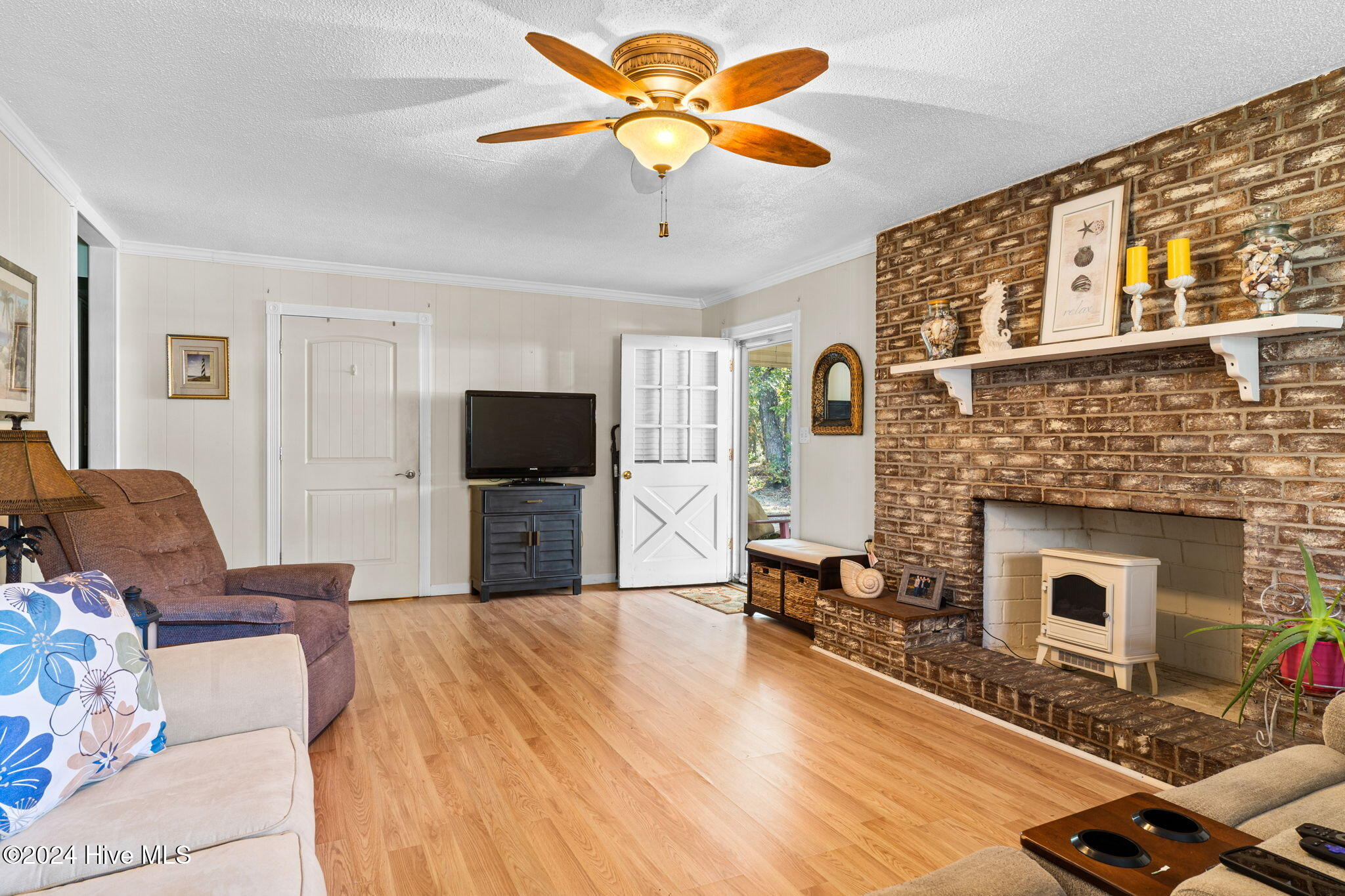 2562 Bessemer Drive Property Photo 15