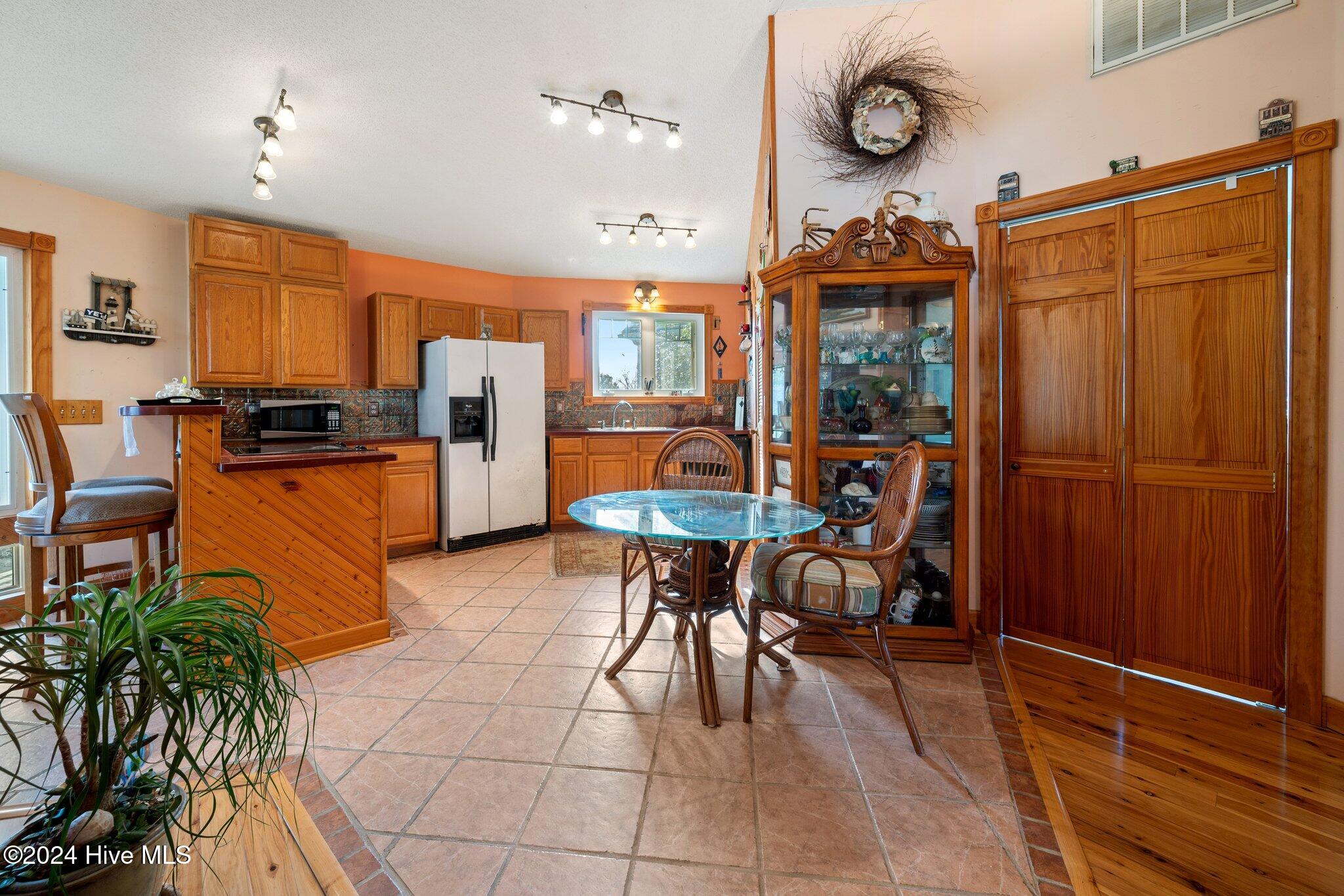 111 Se 30th Street Property Photo 6