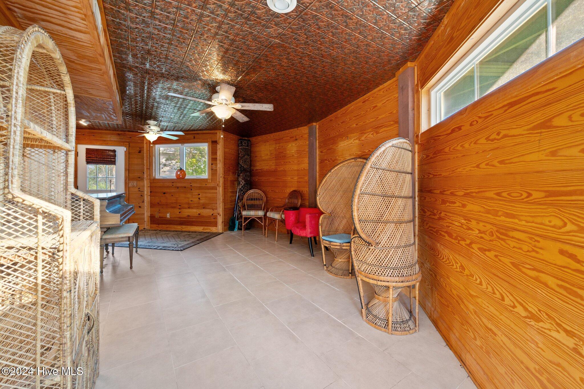 111 Se 30th Street Property Photo 19