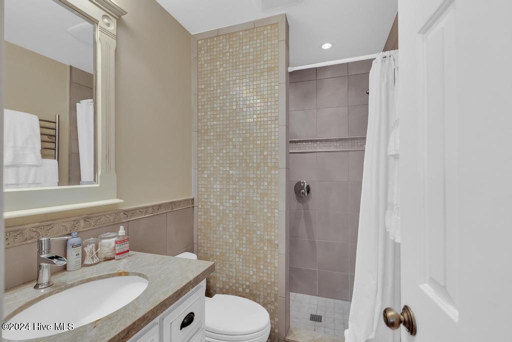 650 Cedar Point Boulevard A26 Property Photo 16