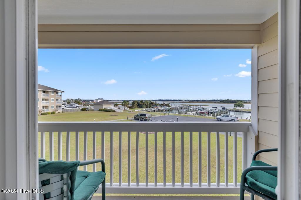 650 Cedar Point Boulevard A26 Property Photo 22
