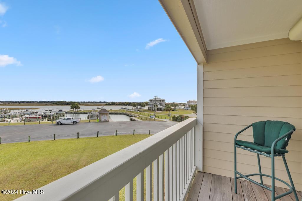650 Cedar Point Boulevard A26 Property Photo 23