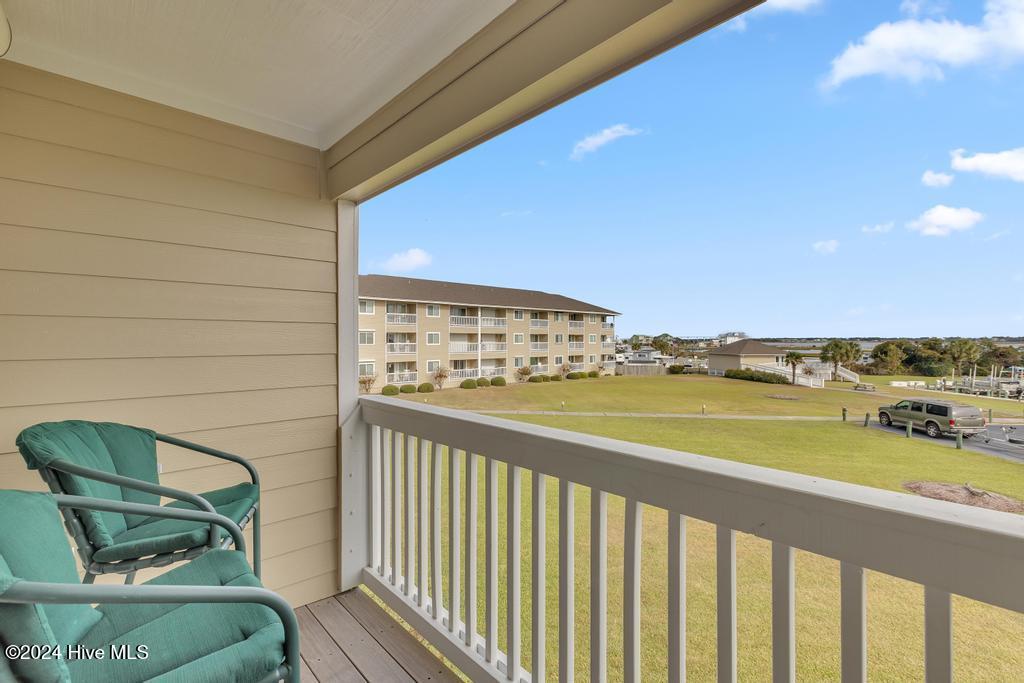 650 Cedar Point Boulevard A26 Property Photo 24
