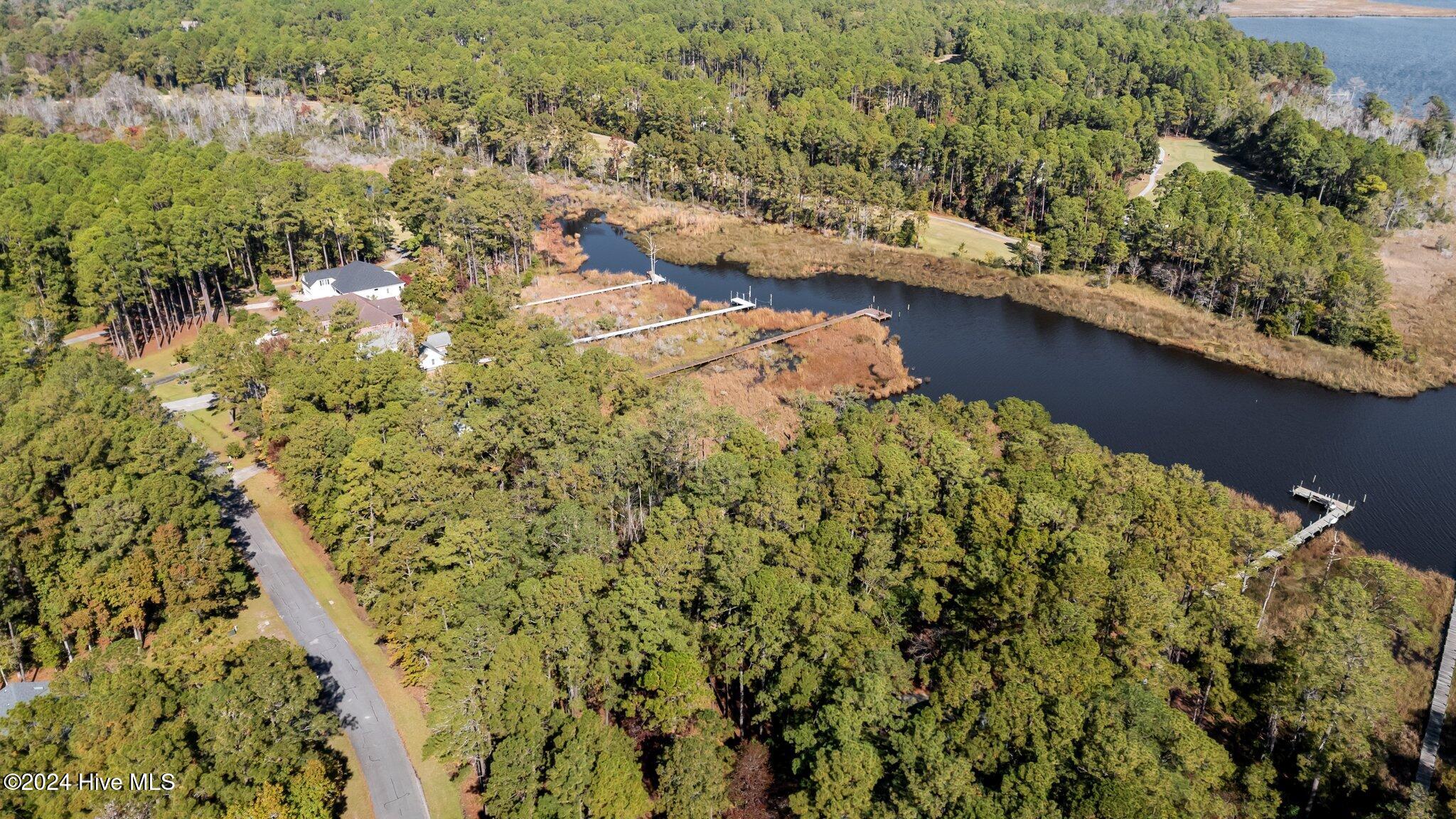 1106 Harbour Pointe Drive Property Photo 15