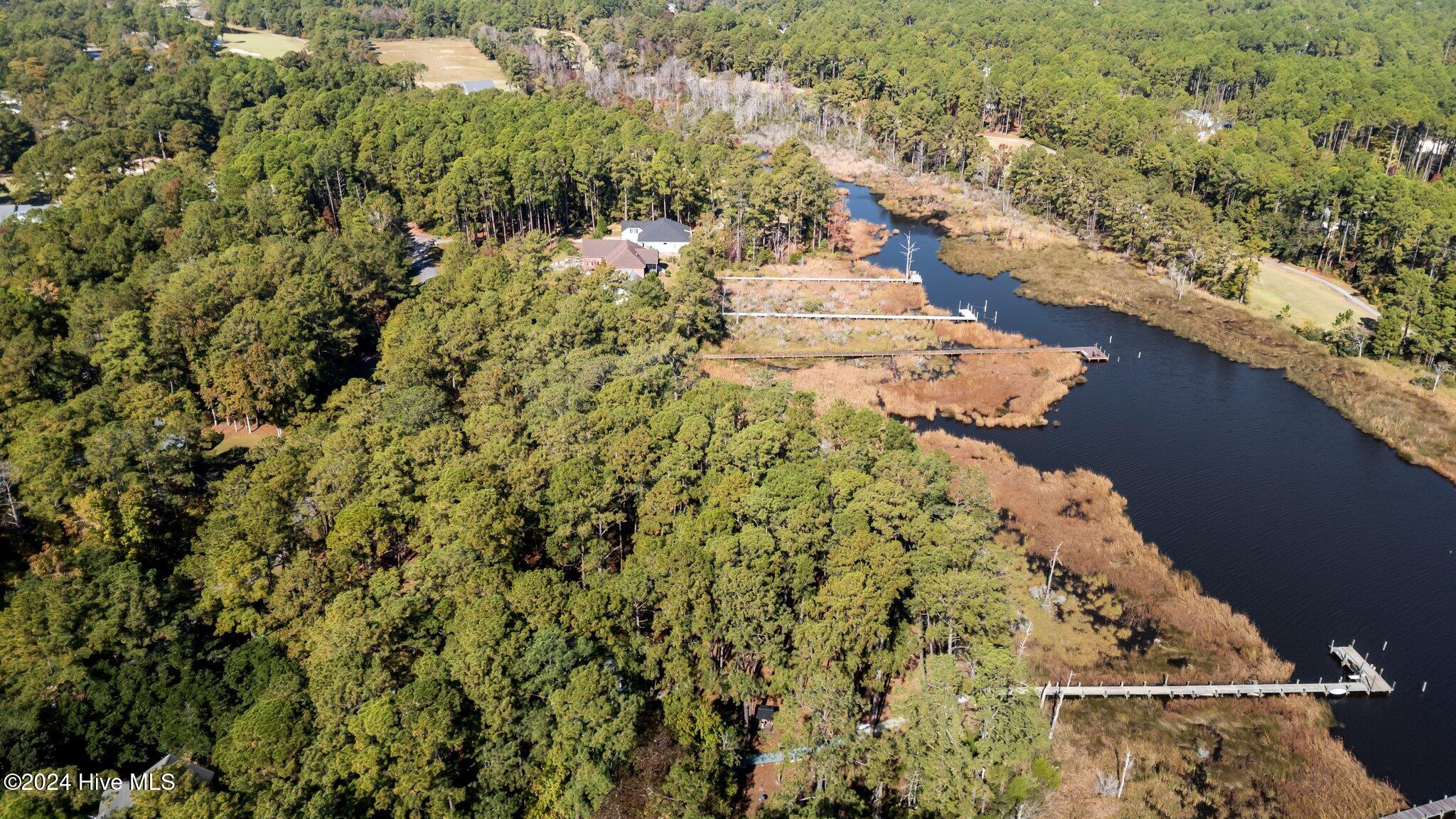 1106 Harbour Pointe Drive Property Photo 16