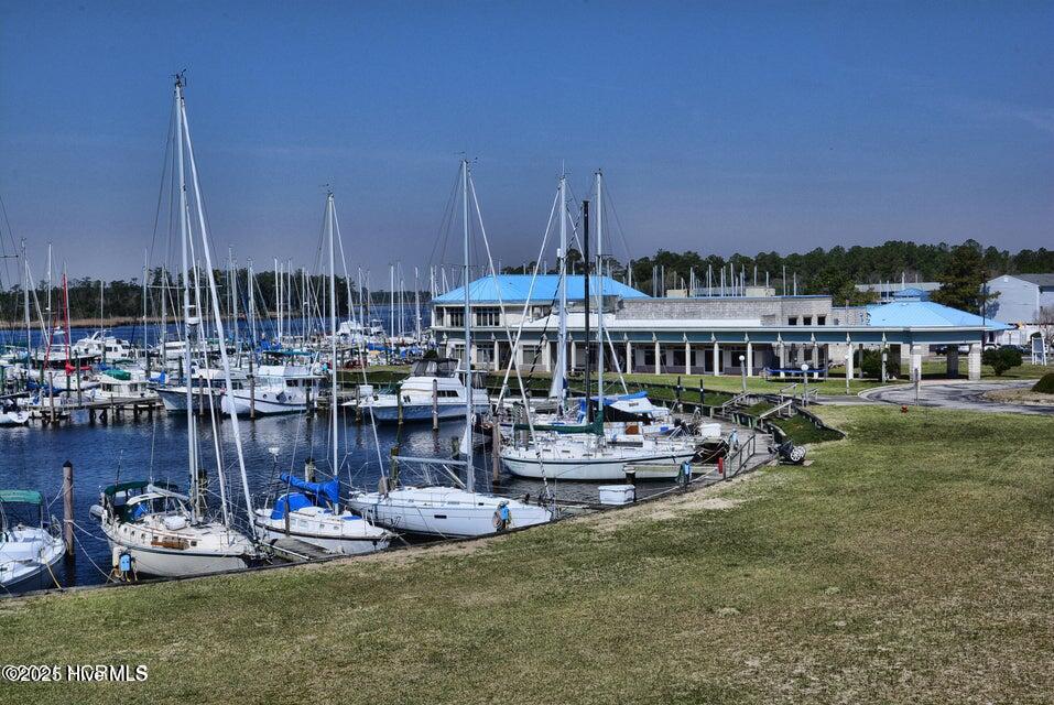 1106 Harbour Pointe Drive Property Photo 22
