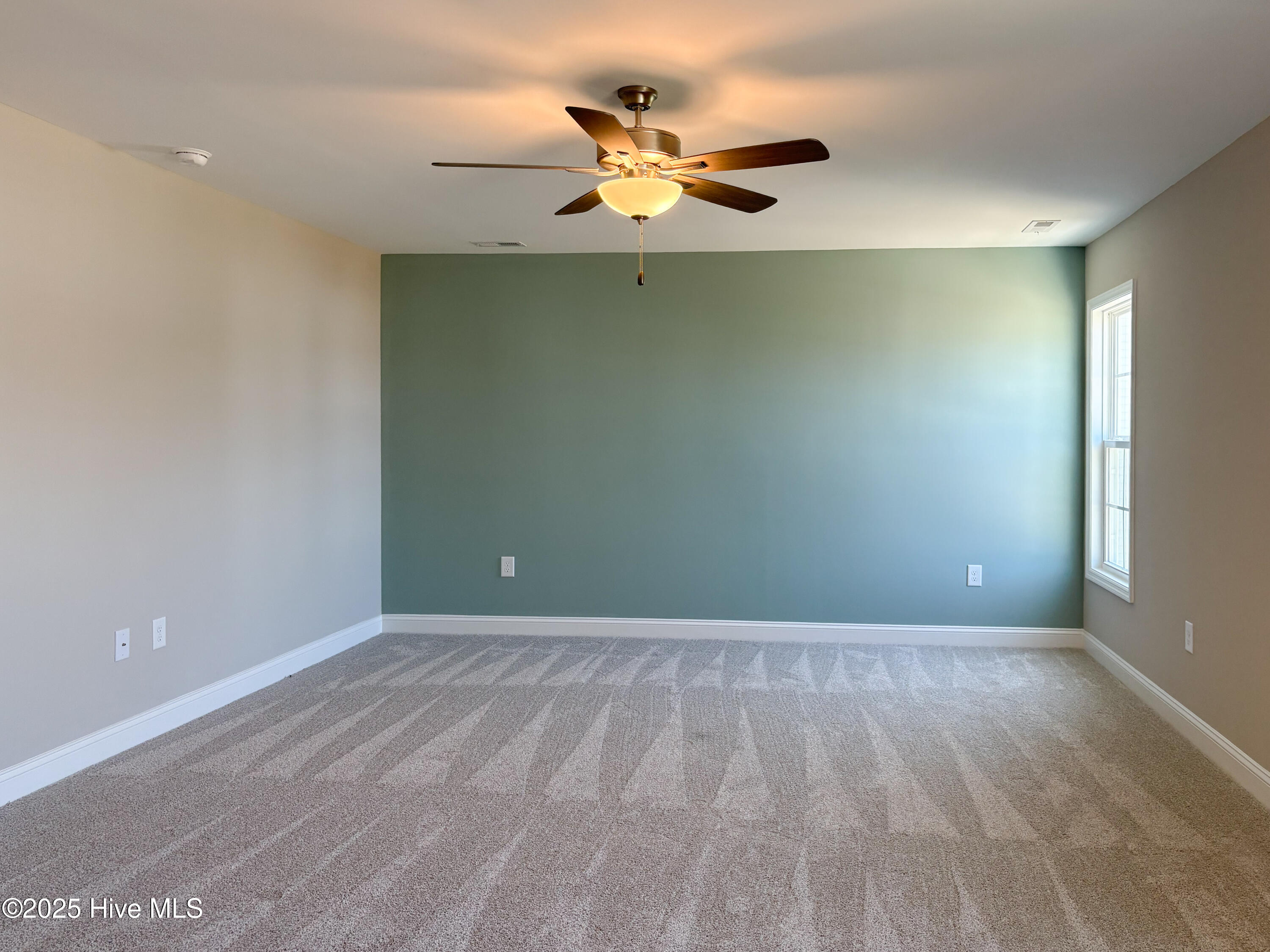 502 Yellow Birch Way Property Photo 10