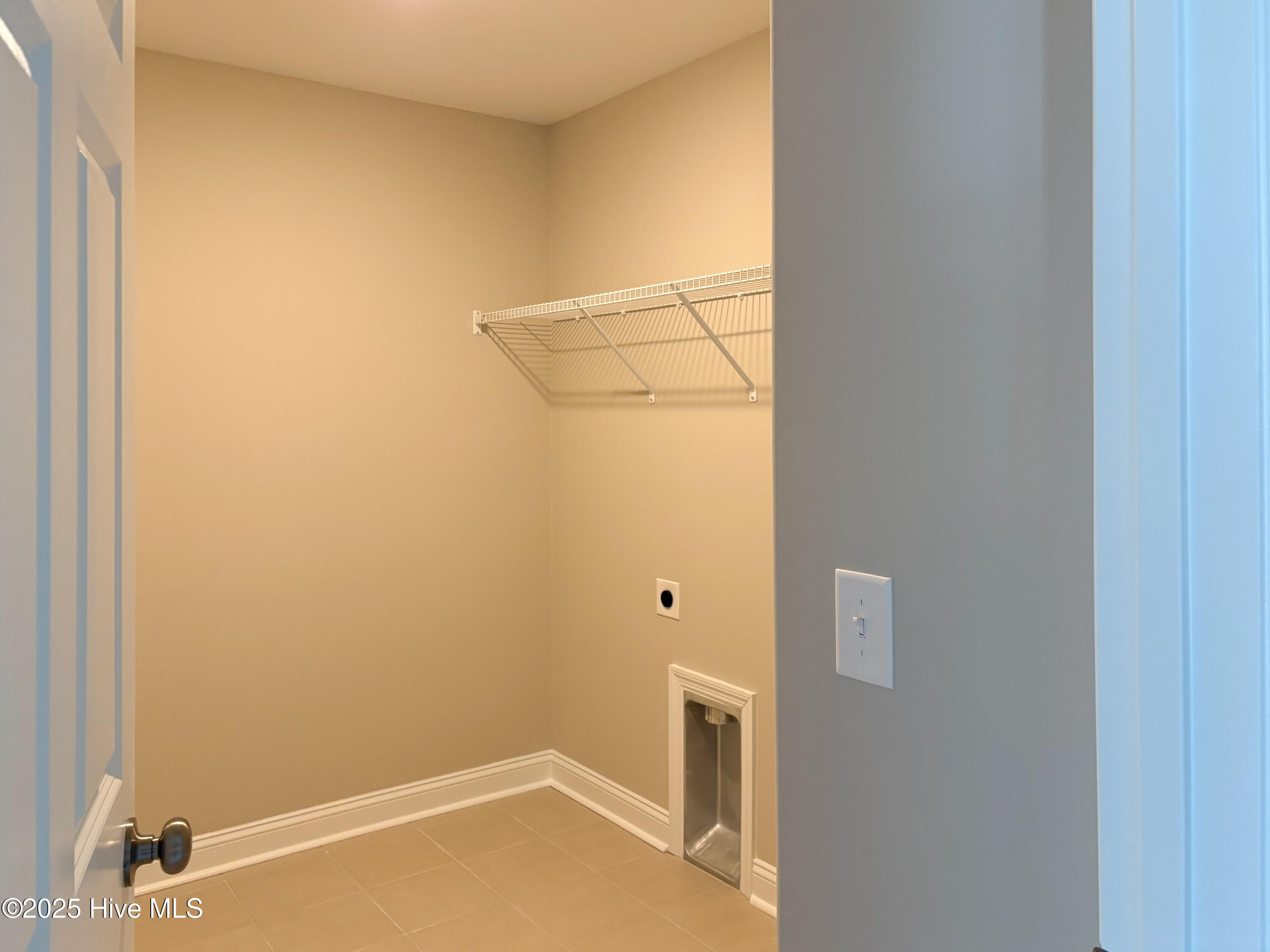 502 Yellow Birch Way Property Photo 13