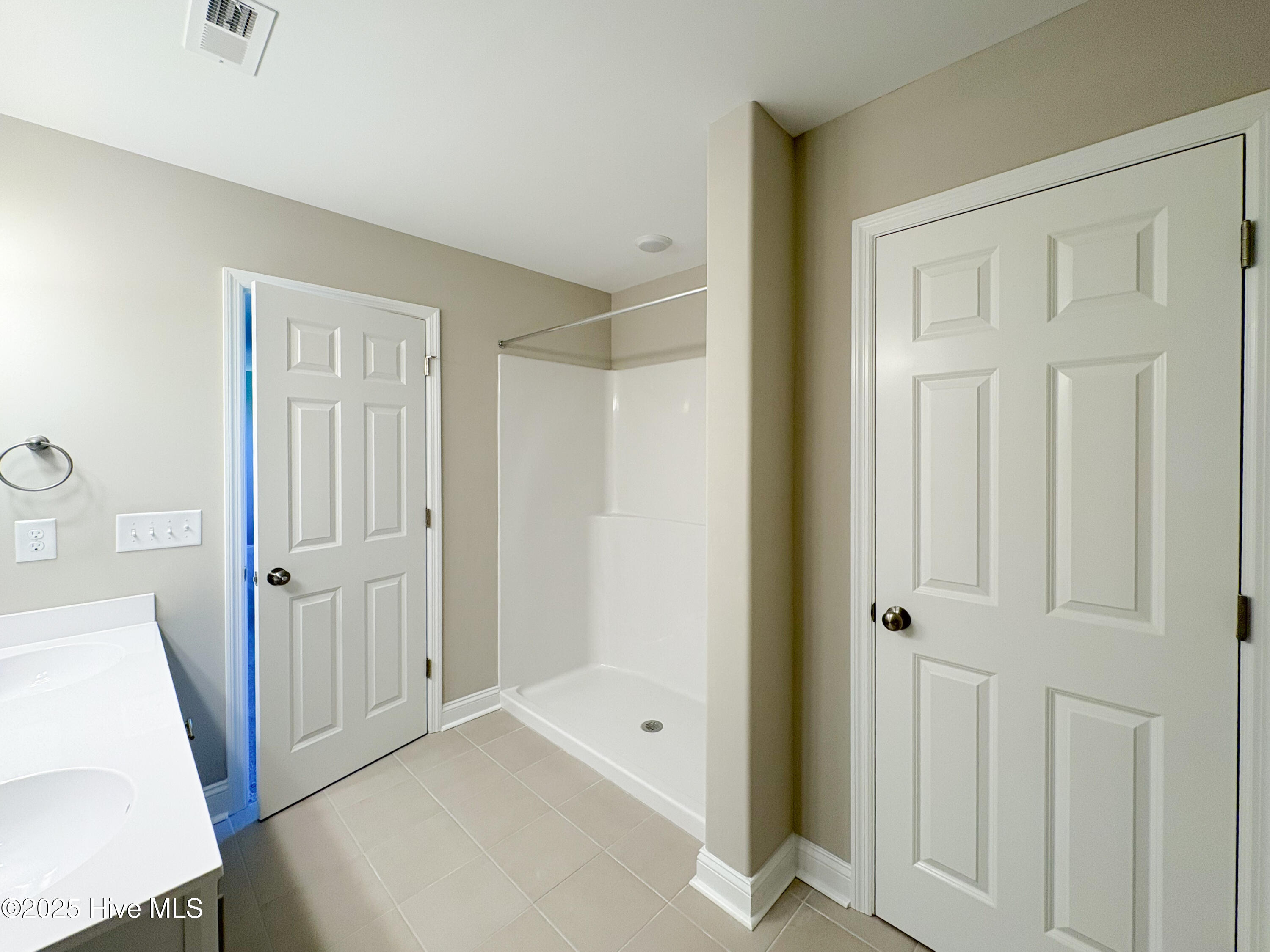 502 Yellow Birch Way Property Photo 17