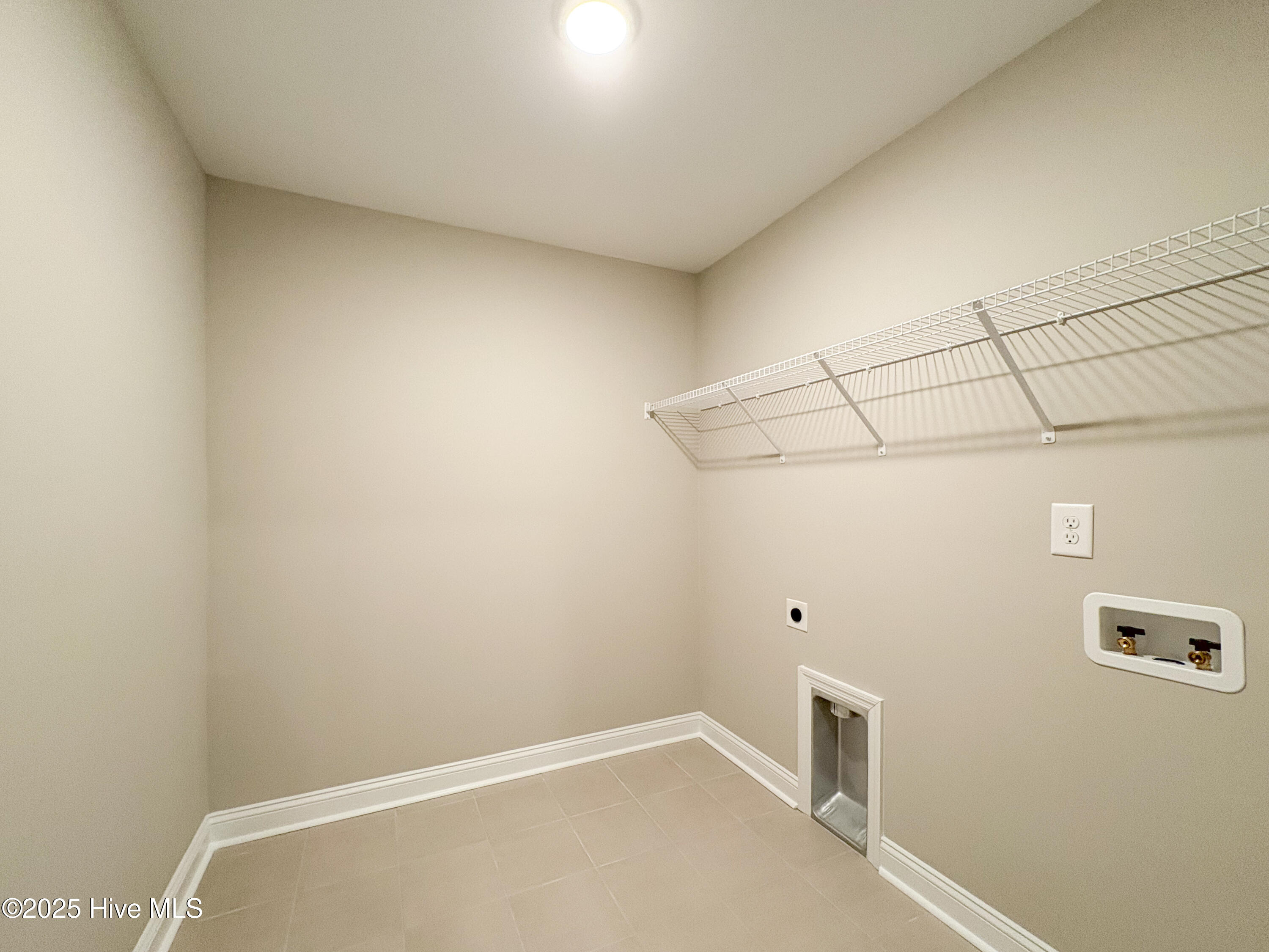 502 Yellow Birch Way Property Photo 18