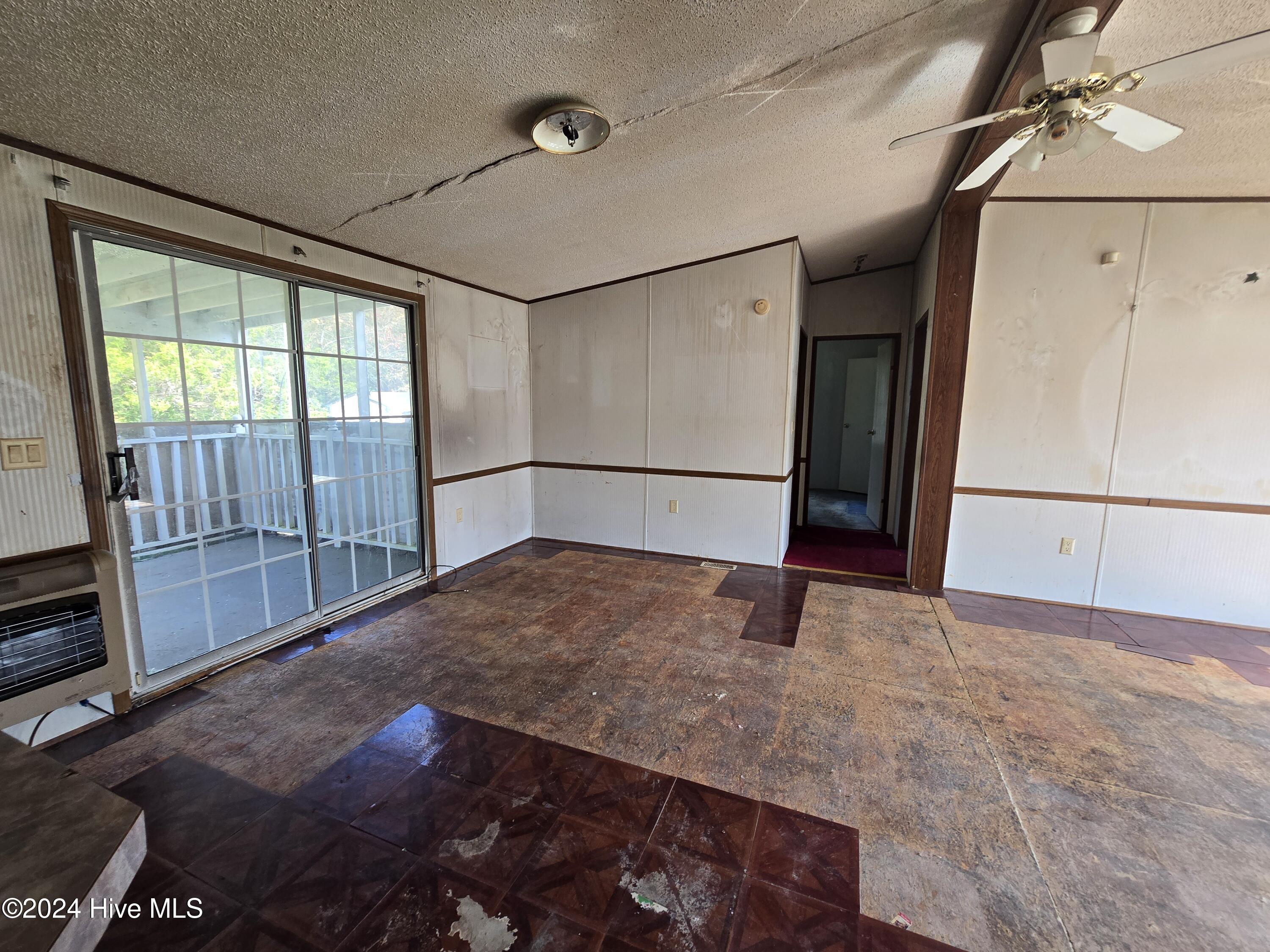 300 Horace Ward Avenue Property Photo 5