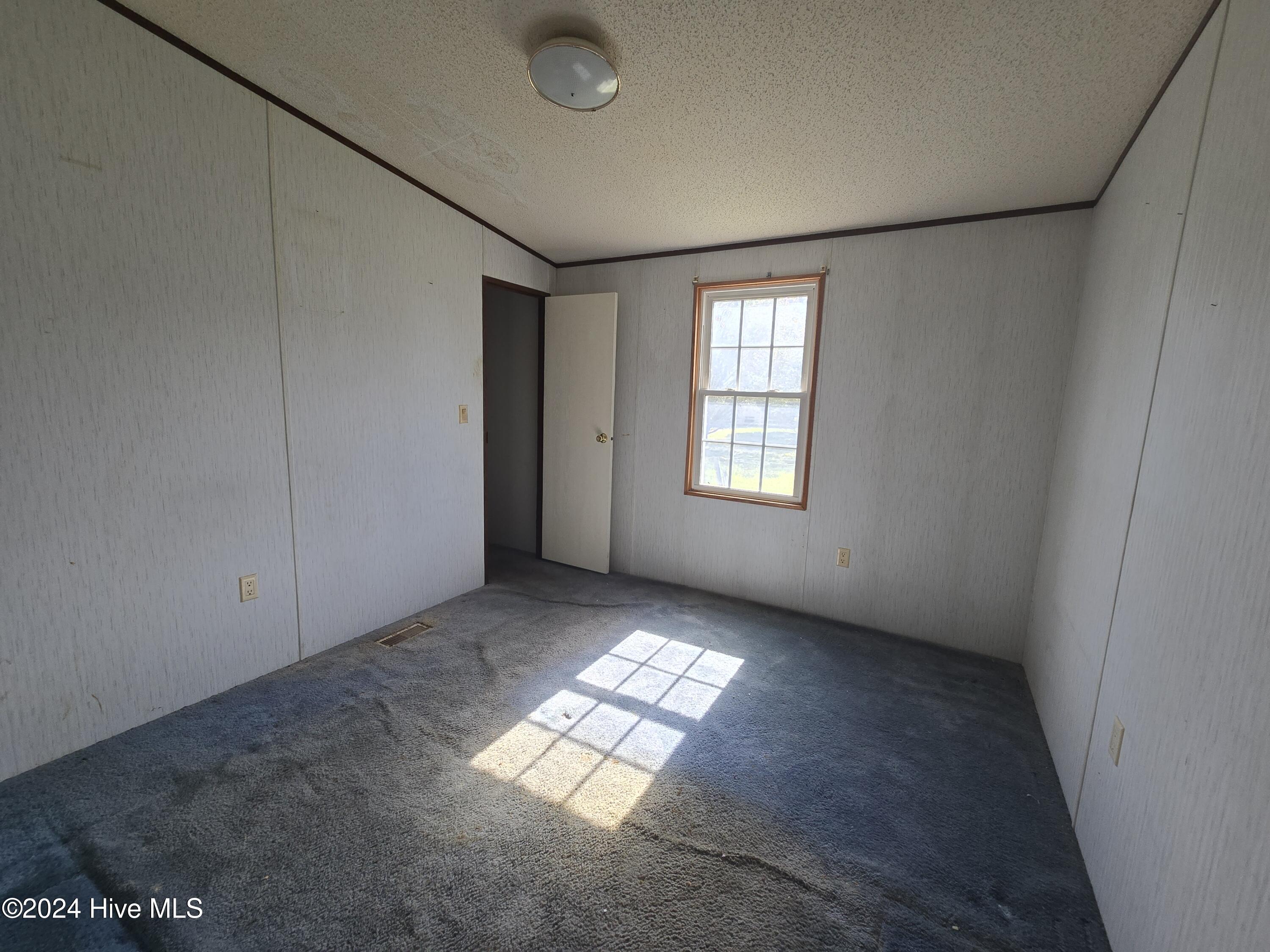 300 Horace Ward Avenue Property Photo 11