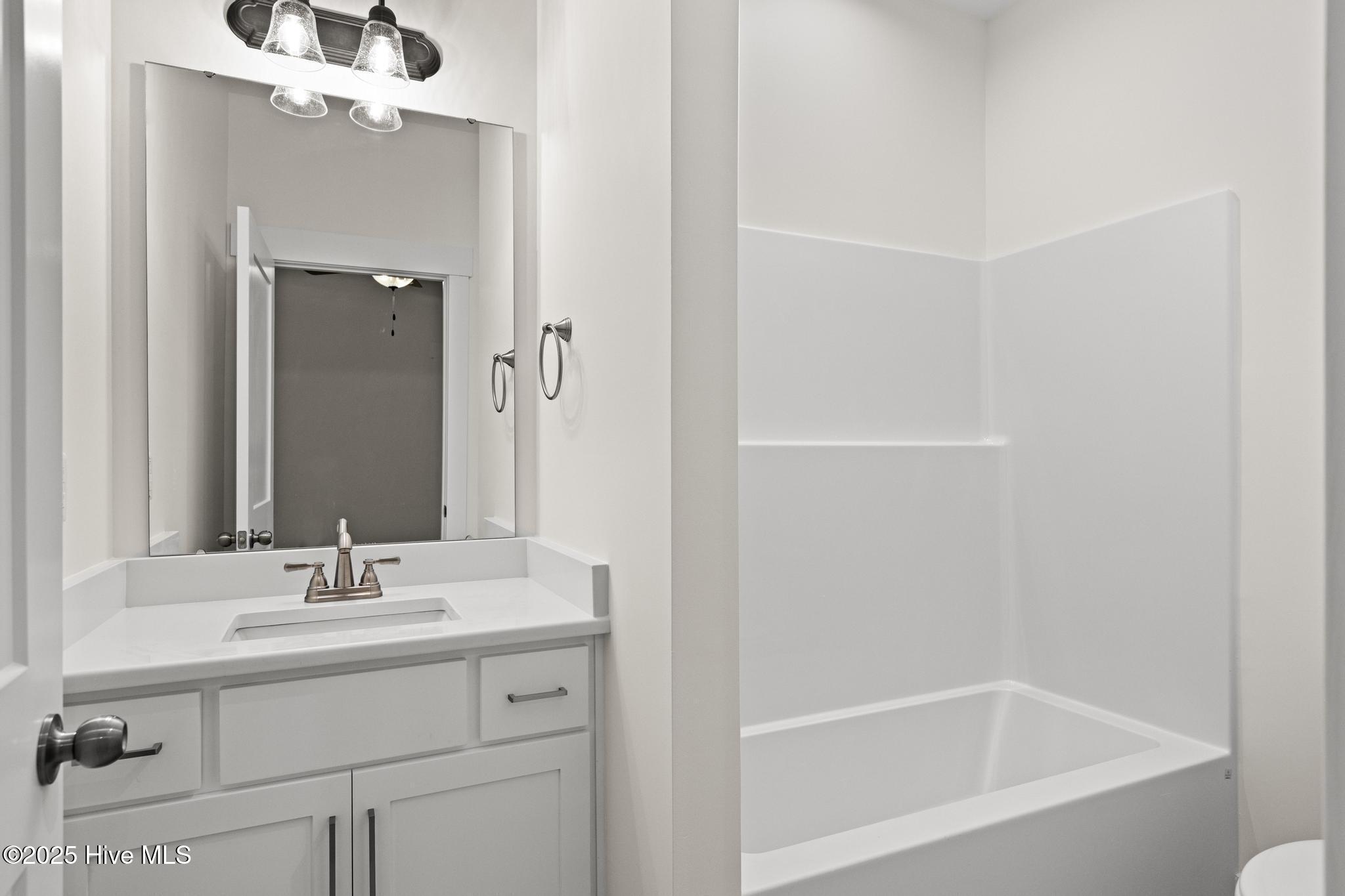 122 Shell Road Property Photo 15