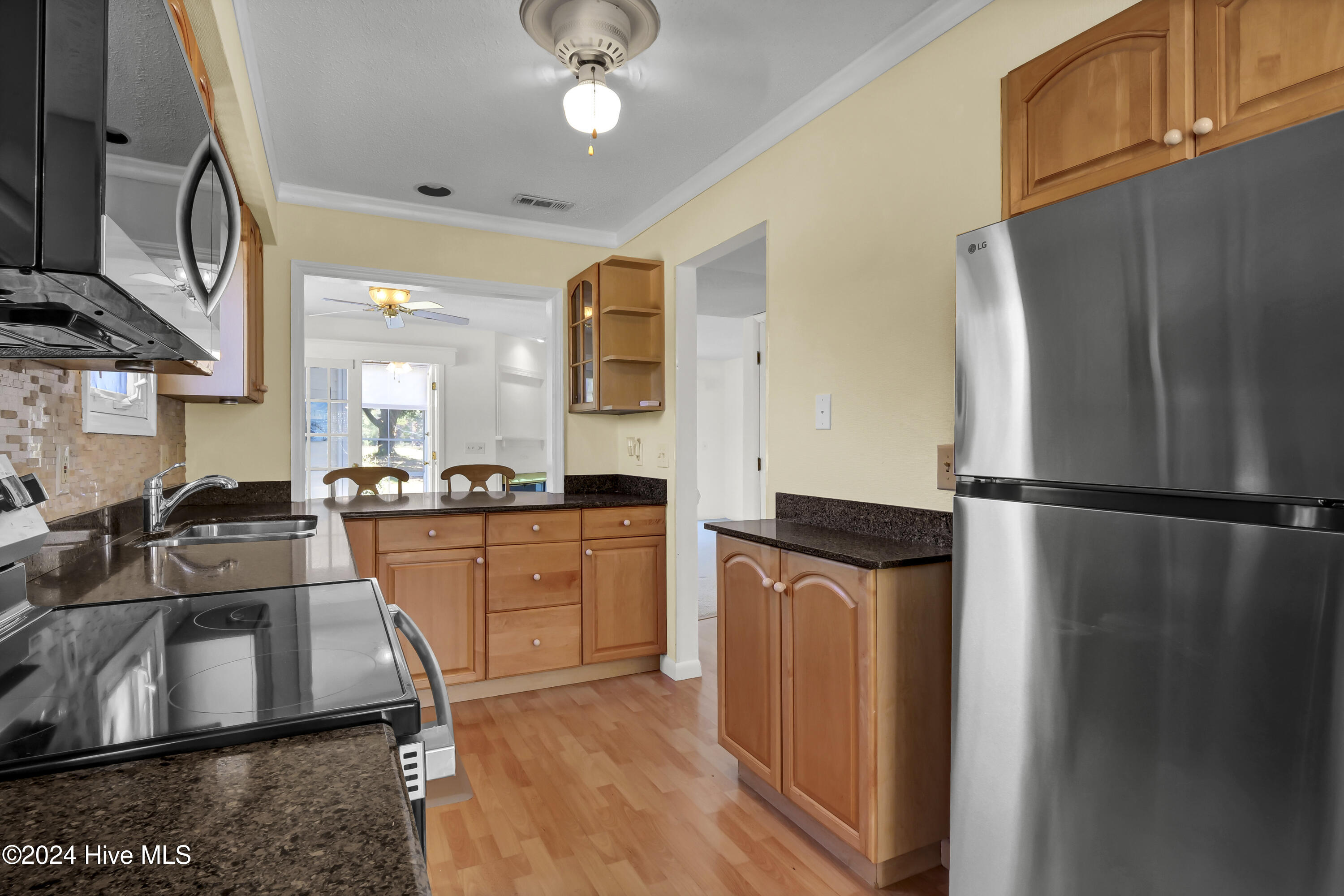 1581 Goose Creek Road # 1e Property Photo 10